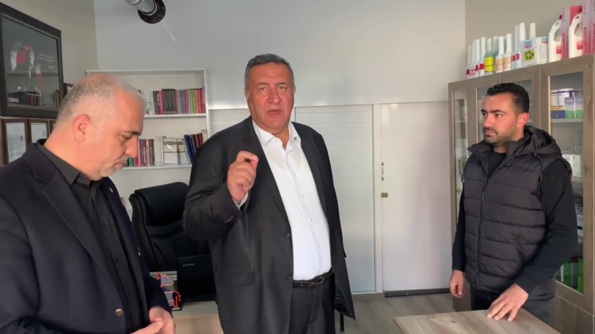 CHP’Lİ ÖMER FETHİ GÜRER: “‘GEBE İNEĞİMİ YEM PARASI İÇİN KESİME VERDİM’ DİYEN SÜT İNEKÇİLİĞİ YAPANLARIN FERYATLARINI BAKANLIK DUYMUYOR MU?”