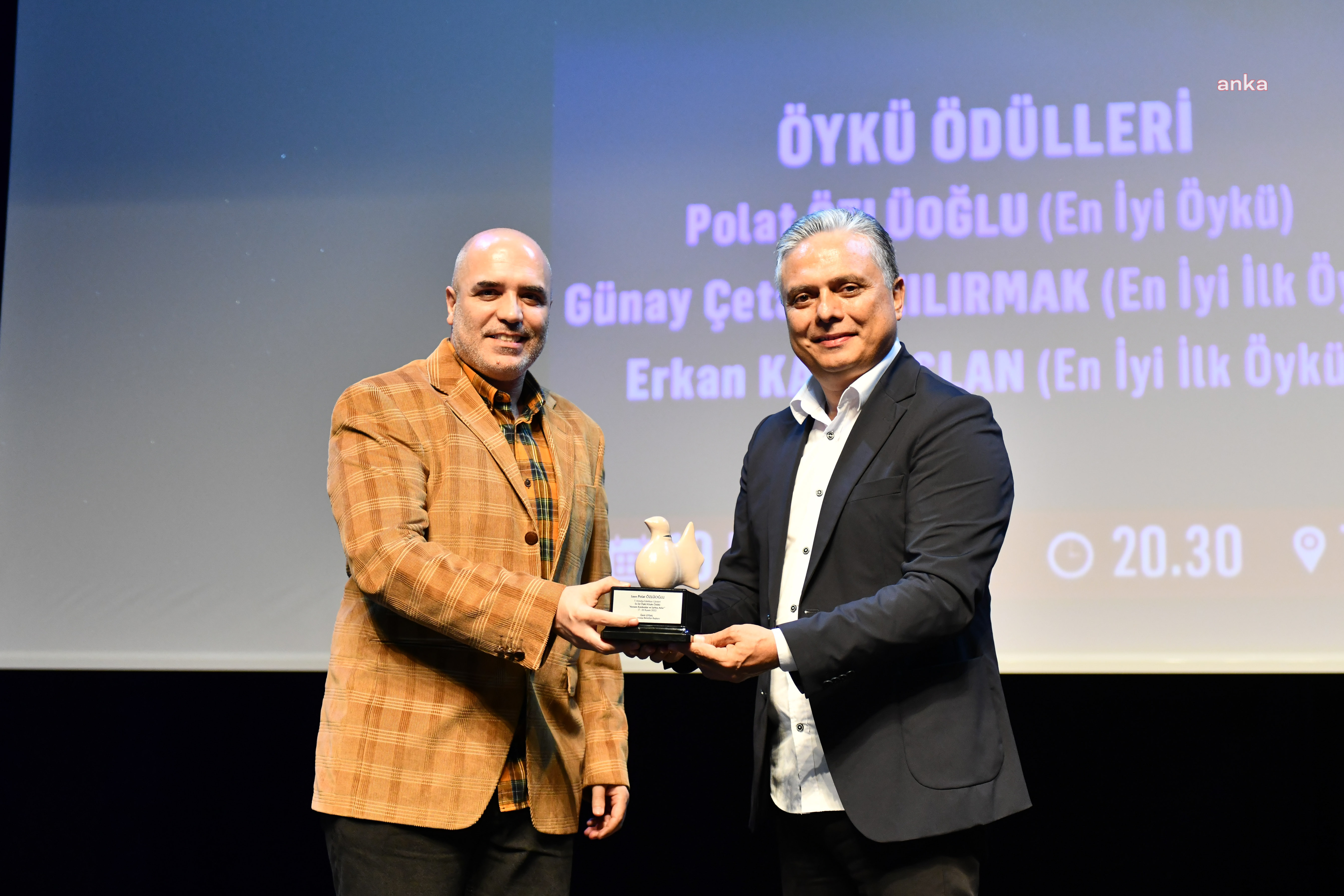 ‘ANTALYA EDEBİYAT GÜNLERİ’ ÖDÜL TÖRENİYLE SONA ERDİ