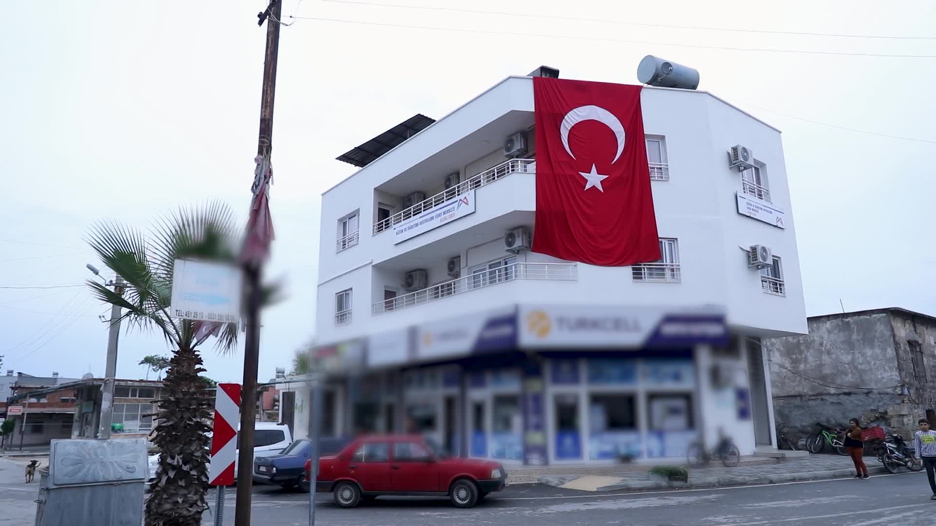 MERSİN BÜYÜKŞEHİR, İKİ MAHALLEYE DAHA KURS MERKEZİ AÇTI