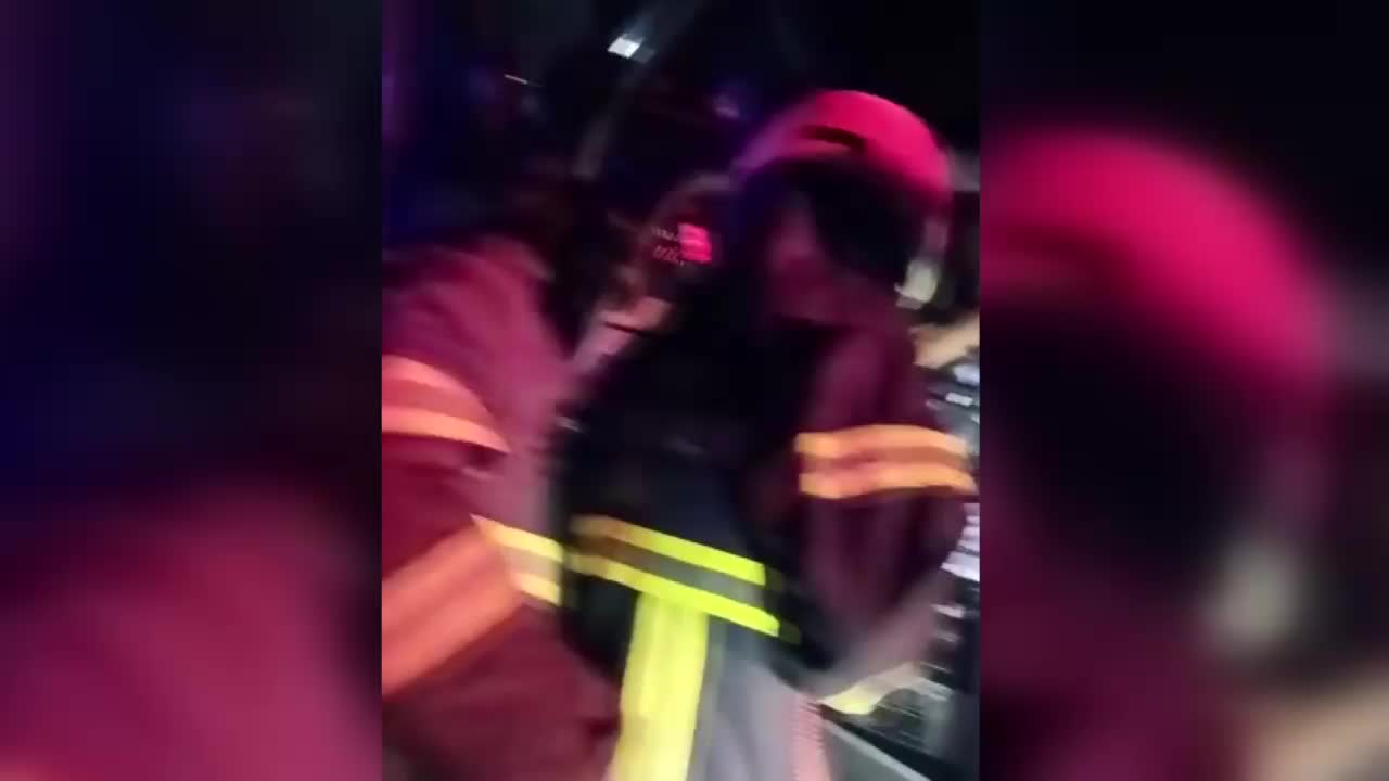 TİYATRO OYUNCULARINI TAŞIYAN MİNİBÜS KAZA YAPTI: 3 ÖLÜ, 8 YARALI