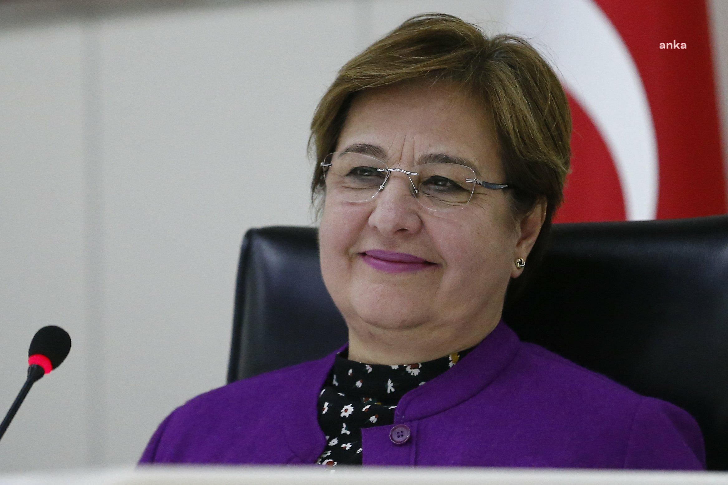 ADALET YÜRÜYÜŞÜ'NE İKRAM ARACI GÖNDERDİĞİ İÇİN YARGILANAN ESKİ KONAK BELEDİYE BAŞKANI SEMA PEKDAŞ BERAAT ETTİ