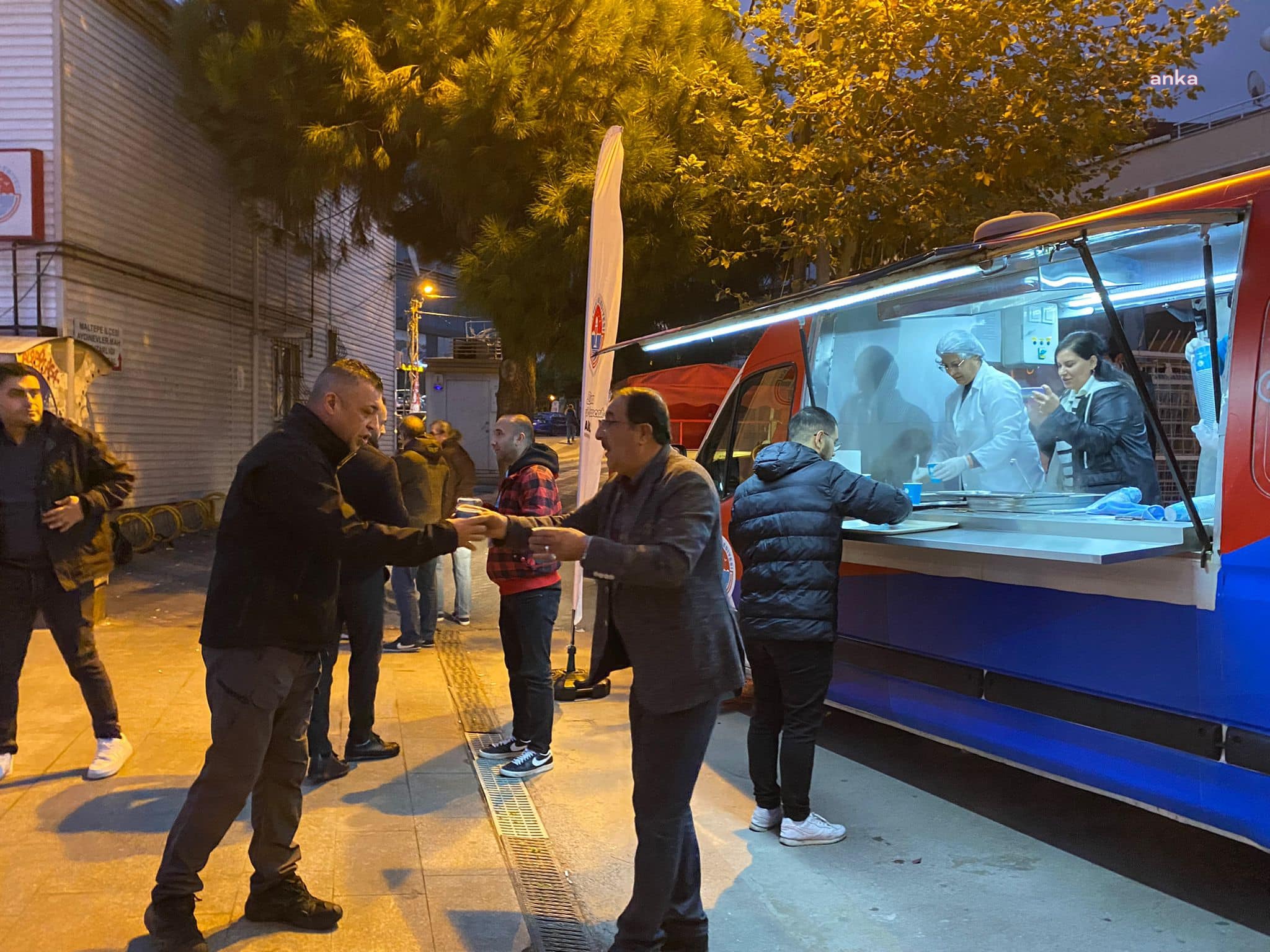 MALTEPE BELEDİYESİ’NDEN YURTTAŞA ÇORBA İKRAMI
