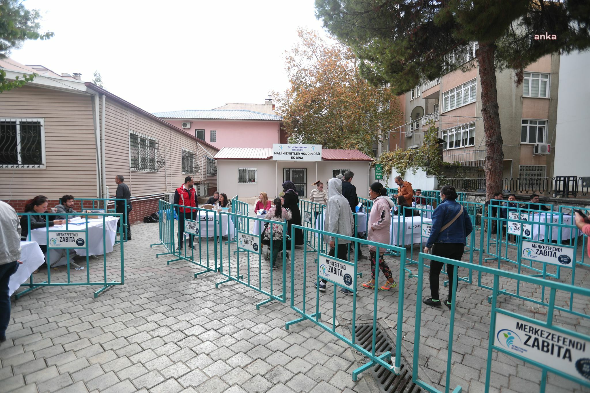 MERKEZEFENDİ BELEDİYESİ’NDEN 4 BİN ÖĞRENCİYE MADDİ DESTEK
