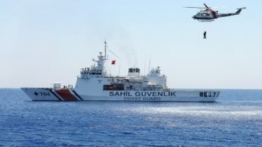 GÖKOVA KÖRFEZİNE TEKNE İLE AÇILAN 3 KİŞİYE ULAŞILAMIYOR