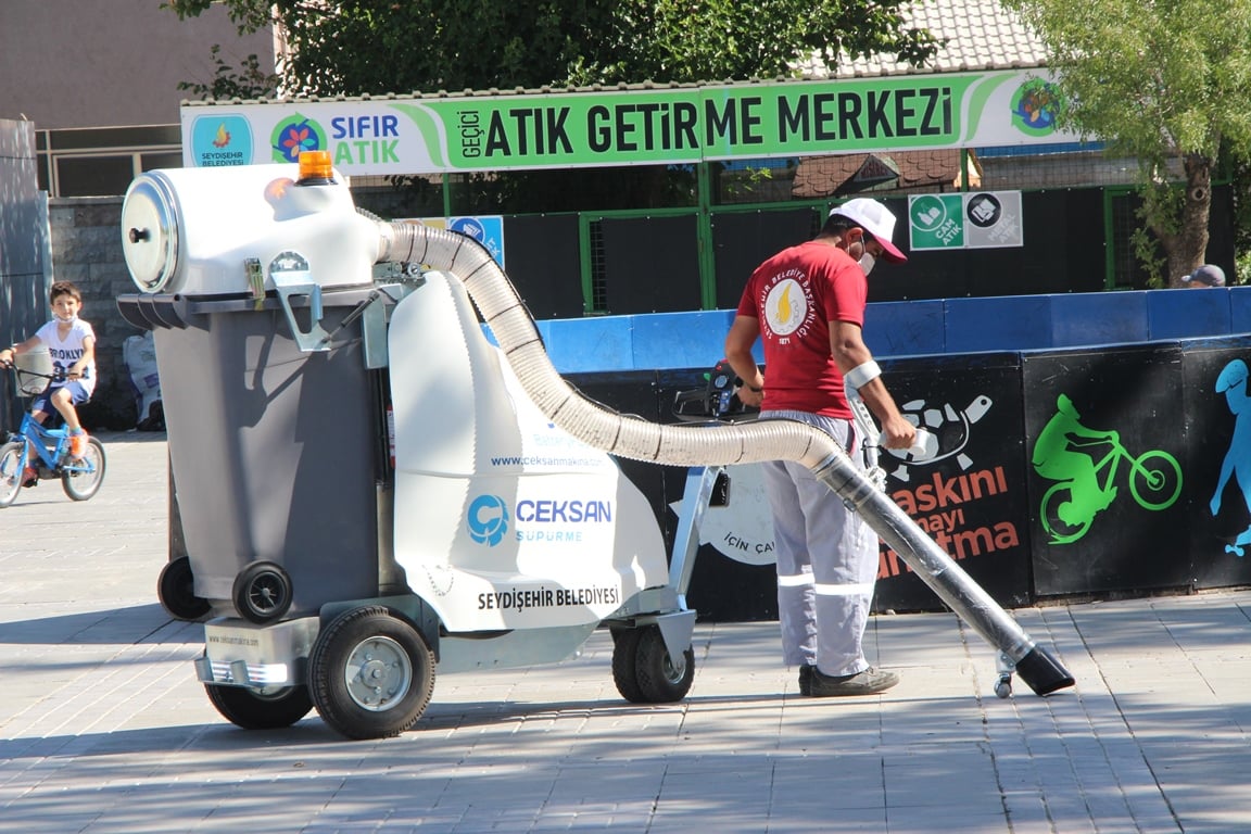 SEYDİŞEHİR BELEDİYESİ'NE 2 YENİ YOL SÜPÜRME MAKİNESİ