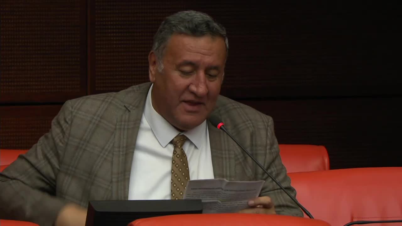 ÖMER FETHİ GÜRER: KAMUDA ÇALIŞAN MÜHENDİSLERİN ÖZLÜK HAKLARI İYİLEŞTİRİLMELİ, ATAMA BEKLEYEN MÜHENDİSLERİN DE BİR AN ÖNCE ATAMALARI YAPILMALI