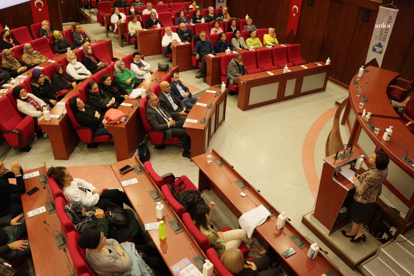 İZMİT BELEDİYESİ ‘DİYABET SEMPOZYUMU’NA EV SAHİPLİĞİ YAPTI