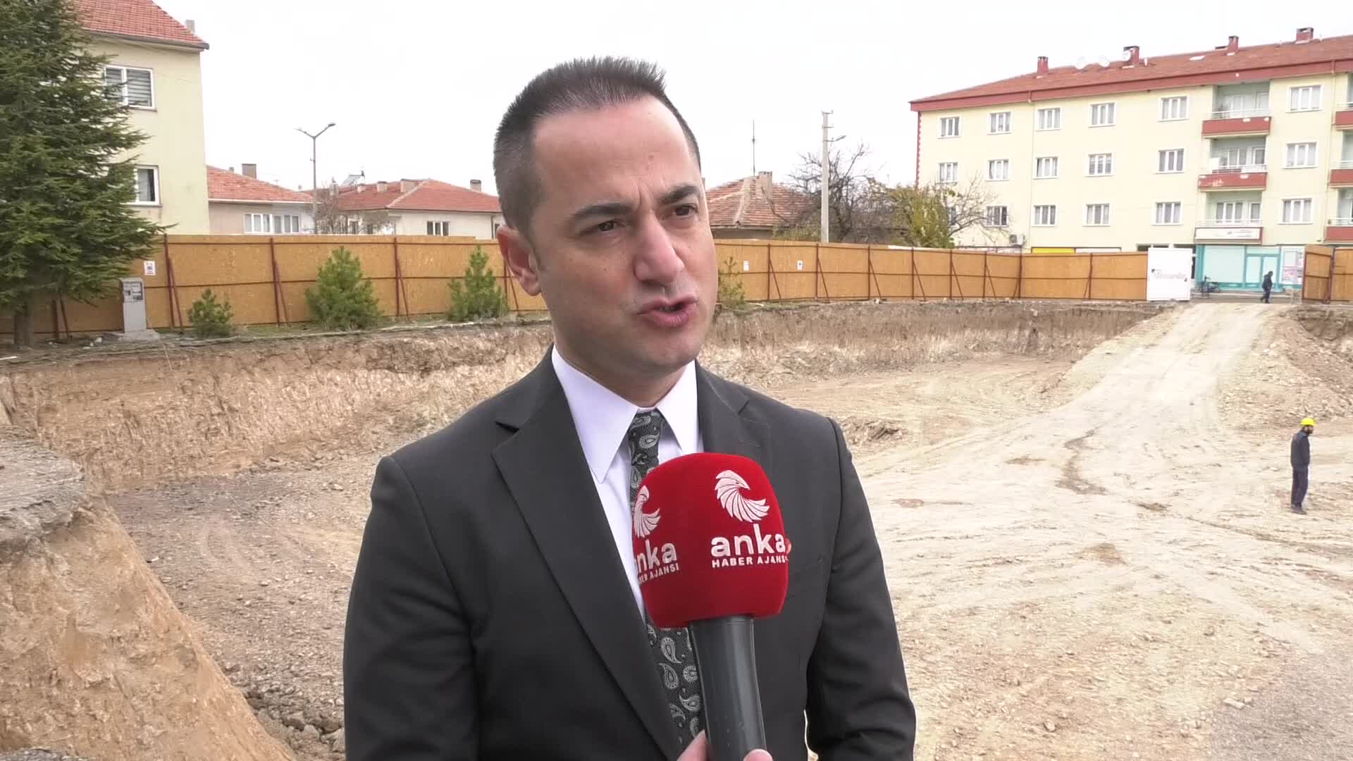 KİPTAŞ GENEL MÜDÜRÜ KURT’TAN KAMUYA “DEPREM” ÇAĞRISI: “BİRLİK OLMAMIZ LAZIM. HEPİMİZ AYNI MASADA OTURMAZSAK BU ENKAZIN ALTINDA HER AN KALABİLİRİZ”