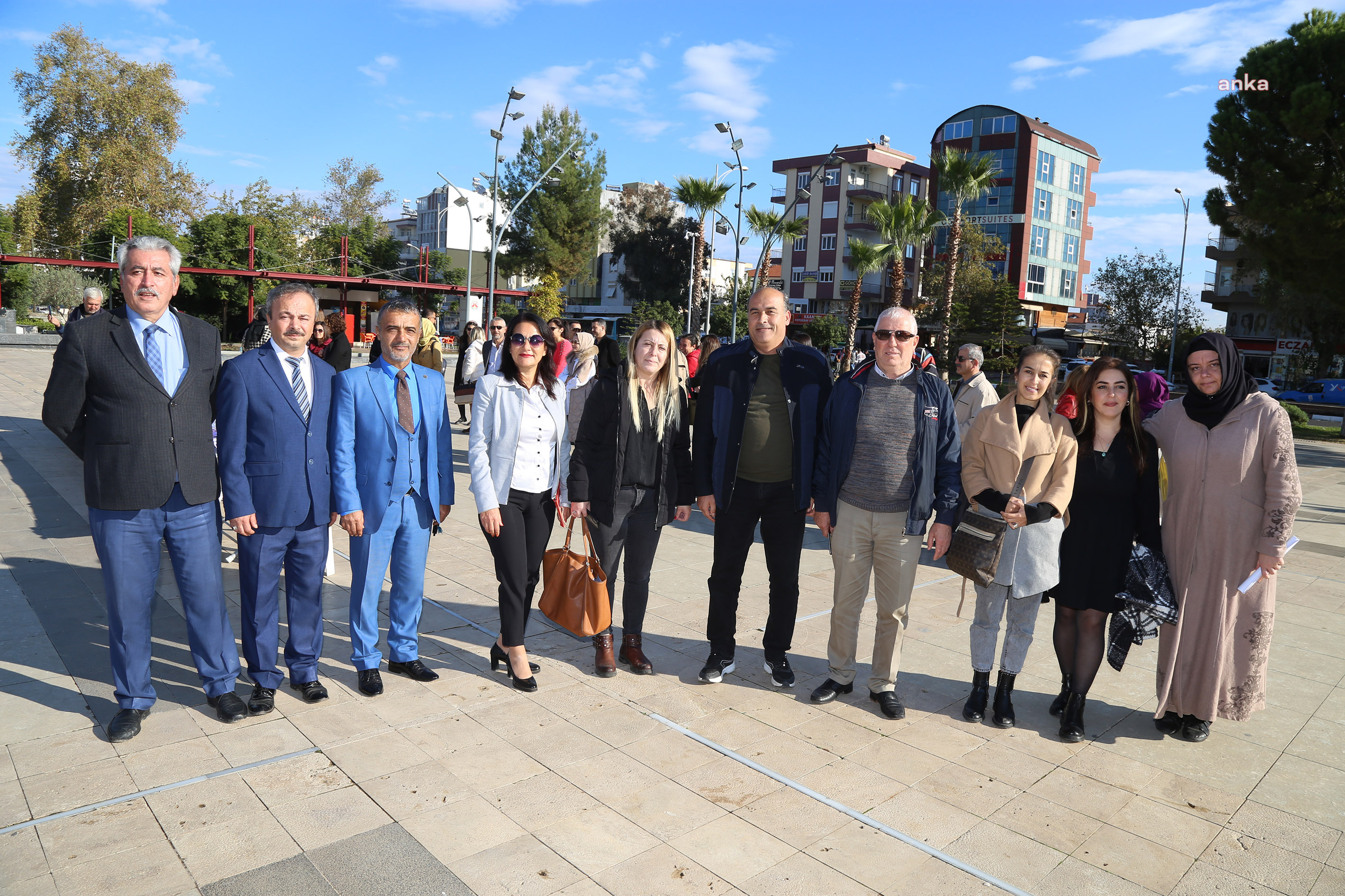 DÖŞEMEALTI’NDA ‘KADINA ŞİDDETLE MÜCADELE GÜNÜ’ ETKİNLİĞİ