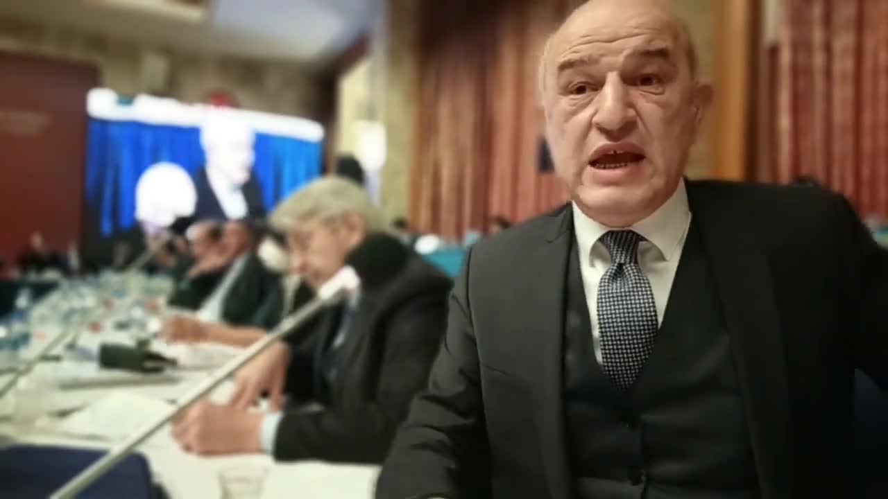 ALİ FAZIL KASAP'TAN BAKAN KOCA’YA: "42 ÜLKE SMA GEN TEDAVİSİNİ UYGULUYOR VE SİZ 110 ÇOCUĞU ÖLÜME MAHKÛM EDİYORSUNUZ"