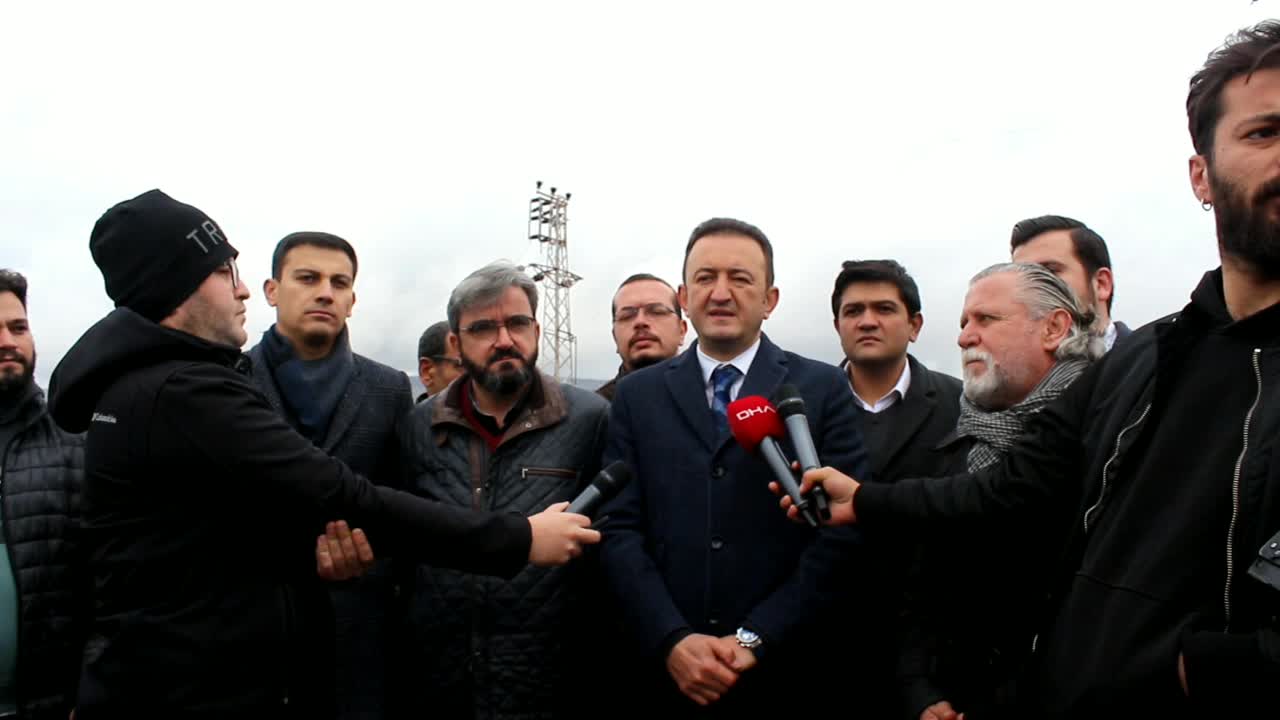 CHP İL BAŞKANI BEKTAŞ'TAN KONYA BARINAĞI TEPKİSİ: "BURADAKİ GÖRÜNTÜLER O KADAR SIRADANLAŞMIŞ Kİ İZLEYEN ONLARCA İNSAN GÖRÜYORSUNUZ"