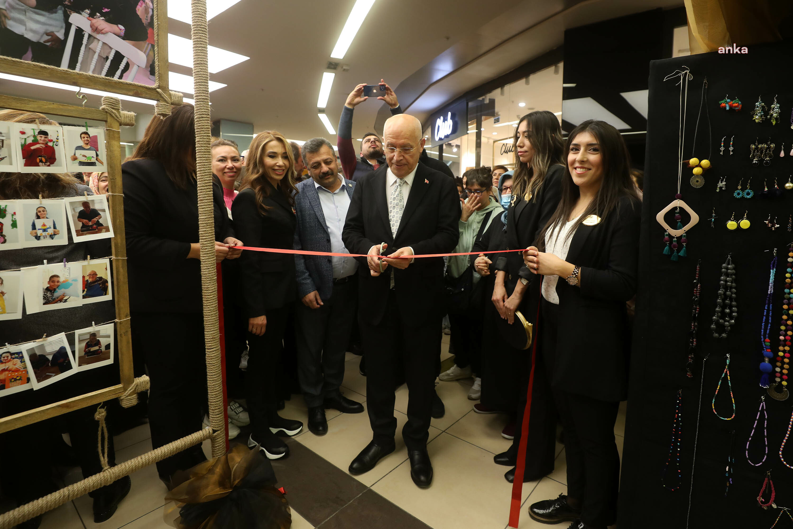 YENİMAHALLE BELEDİYESİ'NDEN ‘DÜNYA ENGELLİLER GÜNÜ KERMESİ’
