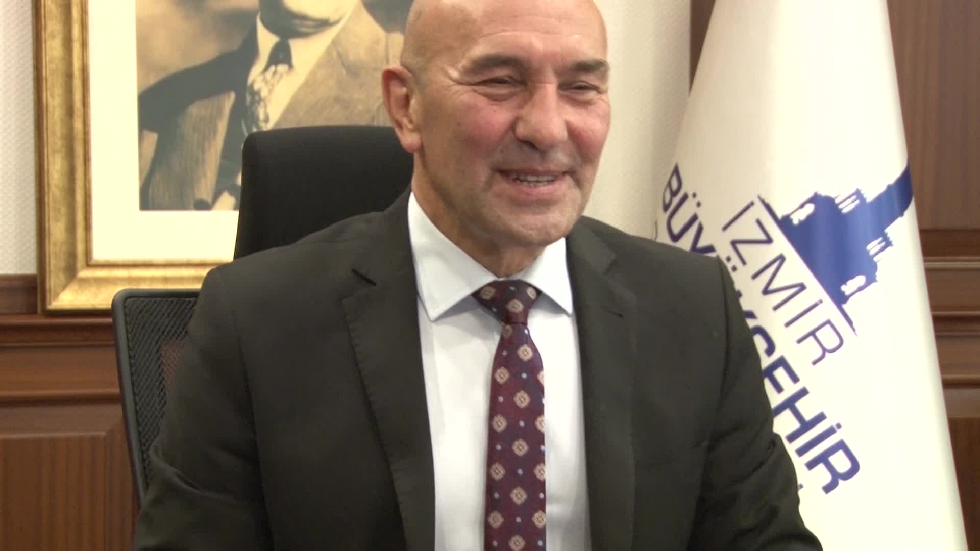 TUNÇ SOYER, FİKİR ÖNDERLERİ FORUMUNDA PROJELERİNİ ANLATTI