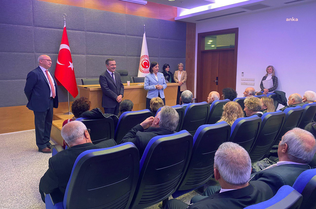 TEPEBAŞI BELEDİYE BAŞKANI ATAÇ VE EMEKLİ-SEN ÜYELERİNDEN ANKARA ZİYARETİ