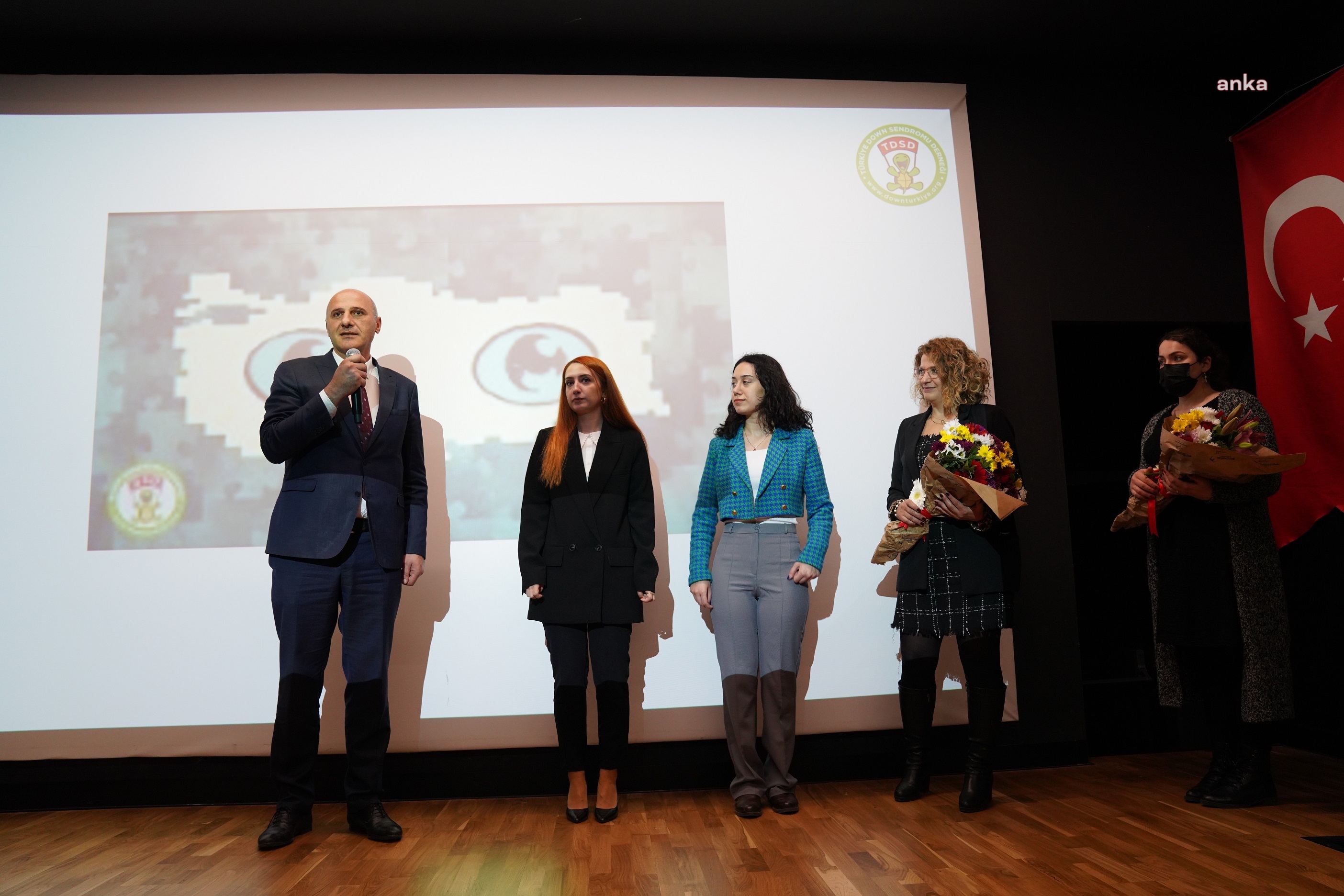 BEYLİKDÜZÜ BELEDİYESİ’NDEN DEZAVANTAJLI BİREYLERE YÖNELİK ‘İŞ KOÇLUĞU VE İSTİHDAM PROJESİ’