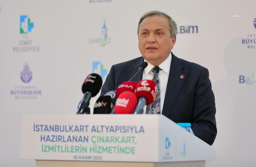 EDREMİT BELEDİYE BAŞKANI ARSLAN, ÖĞRENCİLERLE ZEYTİN HASADI YAPTI