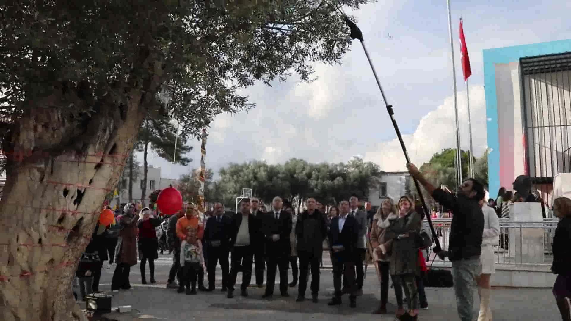 BODRUM BELEDİYE BAŞKANI ARAS, 'ZEYTİN ŞENLİĞİ’NE KATILDI