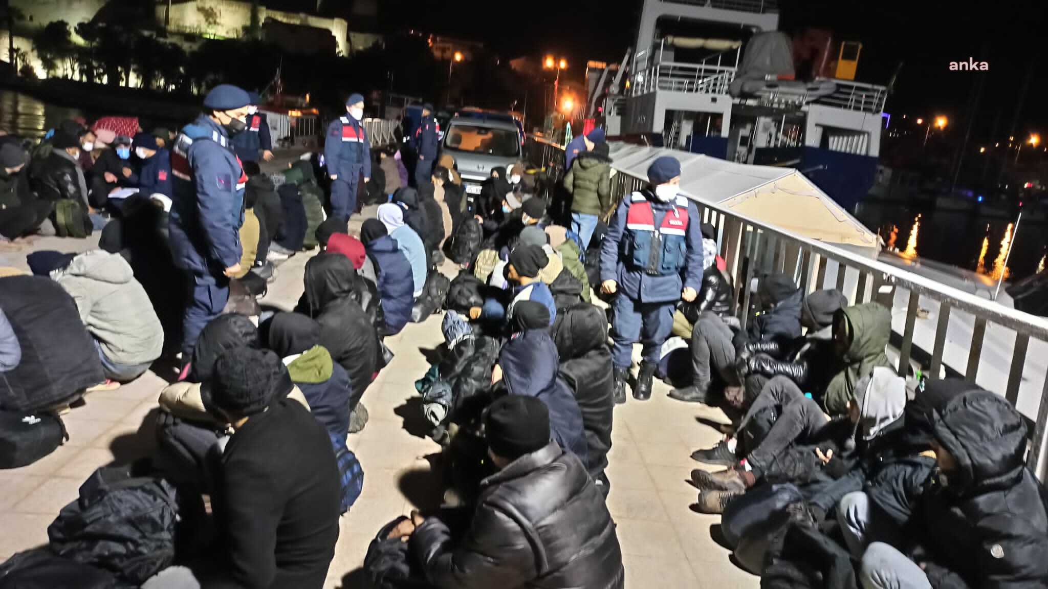 İZMİR'DE 442 KAÇAK GÖÇMEN YAKALANDI