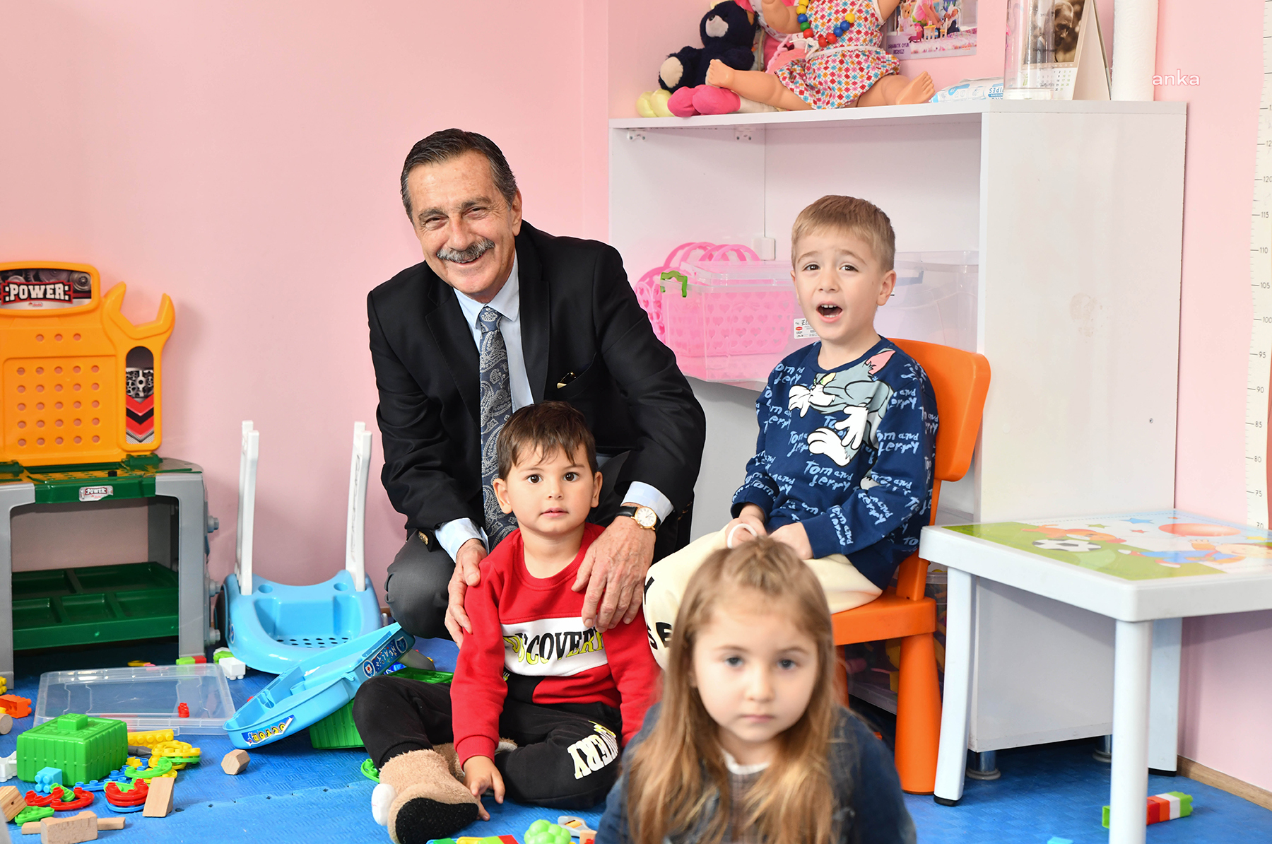 TEPEBAŞI BELEDİYE BAŞKANI BAŞKAN ATAÇ: BELDE EVLERİ SICAK BİRER YUVA
