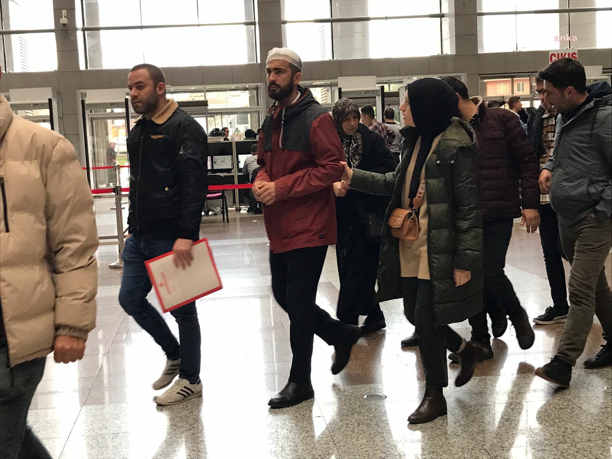 ALİBEYKÖY’DE KAZA YAPAN TRAMVAYIN SÜRÜCÜSÜ TUTUKLANDI