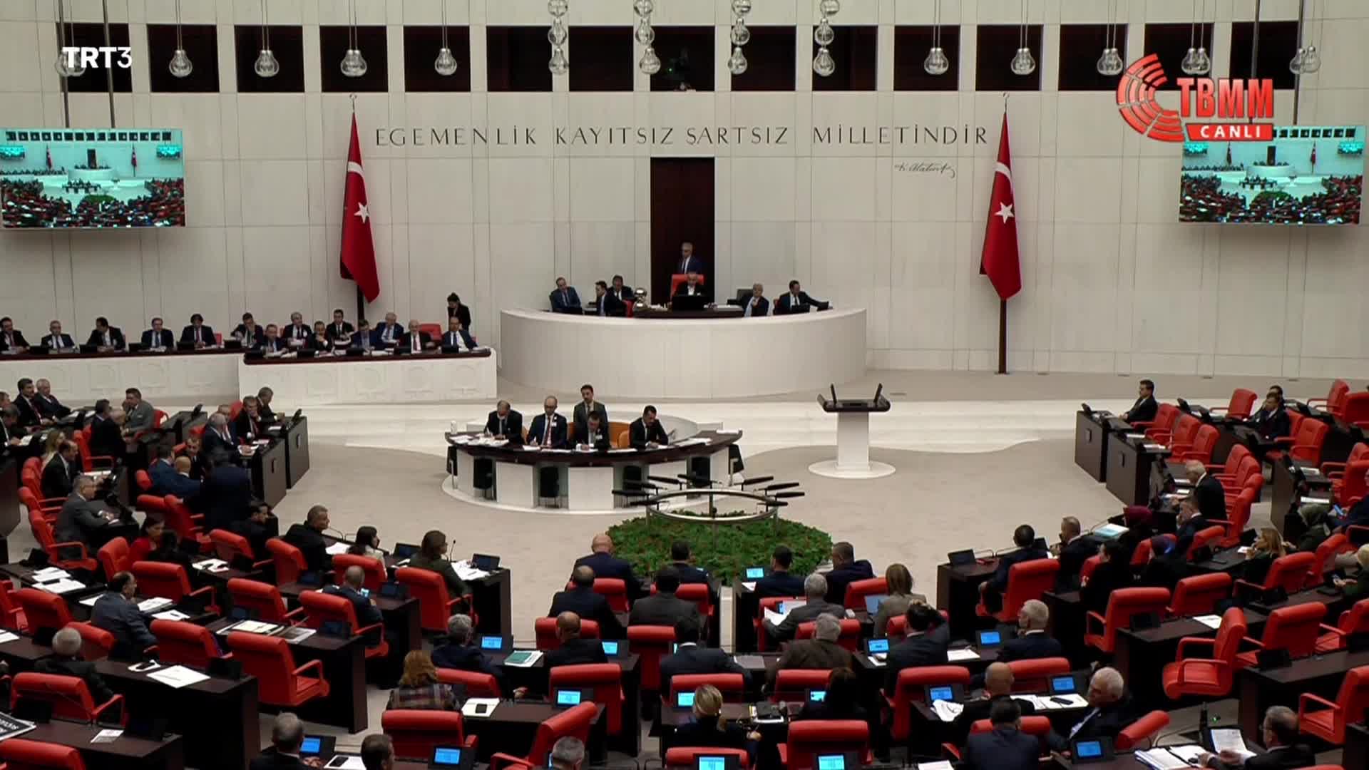 CHP’Lİ ÖZKOÇ’UN “SEZGİN BARAN KORKMAZ” SORUSUNA BAKAN BOZDAĞ’DAN YANIT: “BENİM YETKİ VE GÖREVİMİ AŞAN KONULAR. BU YARGININ GÖREVİ”