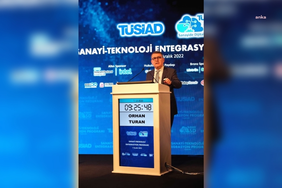 TÜSİAD BAŞKANI TURAN: "DİJİTAL DÖNÜŞÜMÜ GERÇEKLEŞTİRECEK İNSAN KAYNAĞINA YATIRIM YAPMALIYIZ"