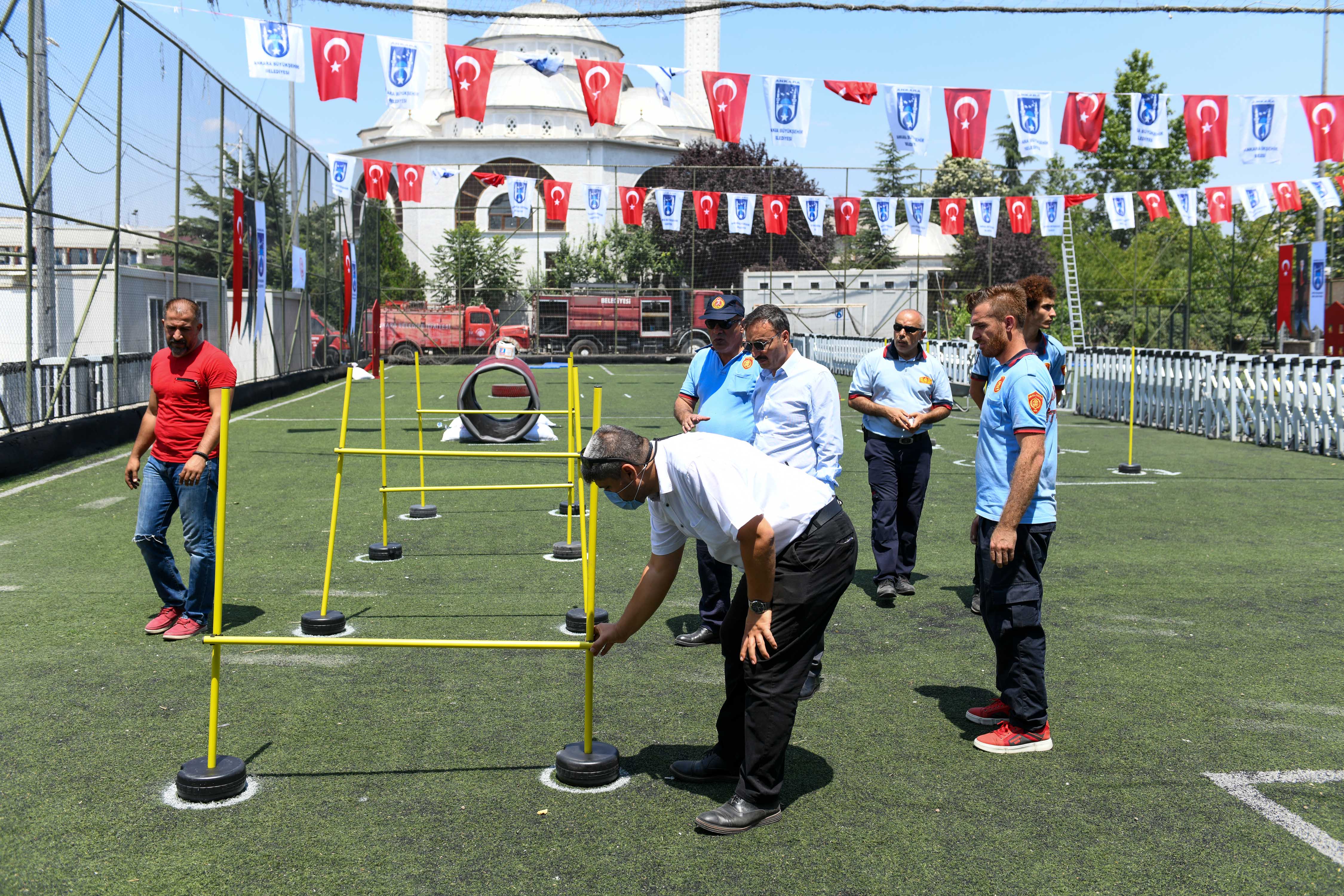 ANKARA BÜYÜKŞEHİR'DE İTFAİYE ERİ ALIMI İÇİN SÖZLÜ VE UYGULAMALI SINAV SÜRECİ BAŞLIYOR