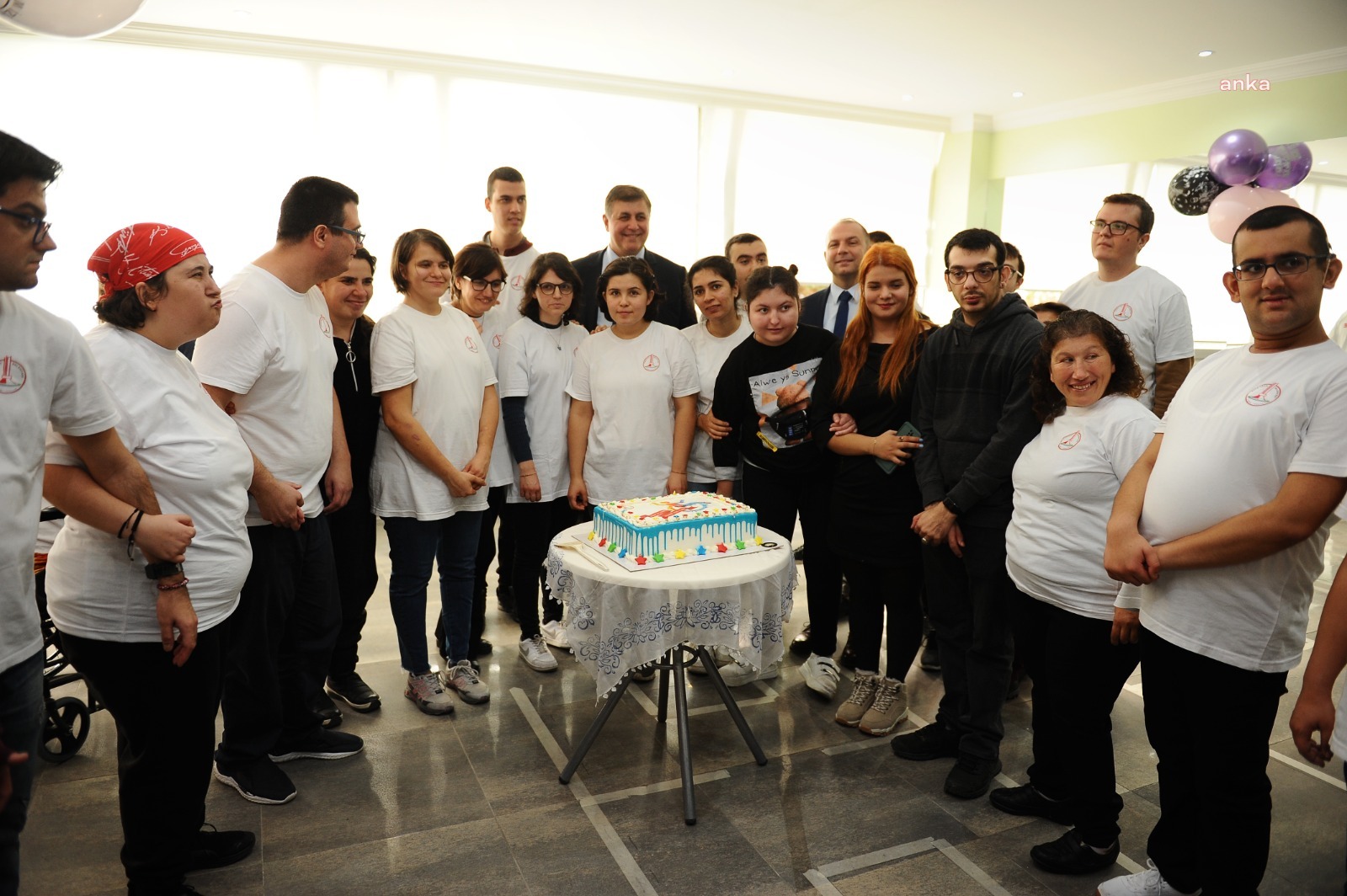 KARŞIYAKA'DA ENGELLİLER İÇİN ÖZEL ETKİNLİK
