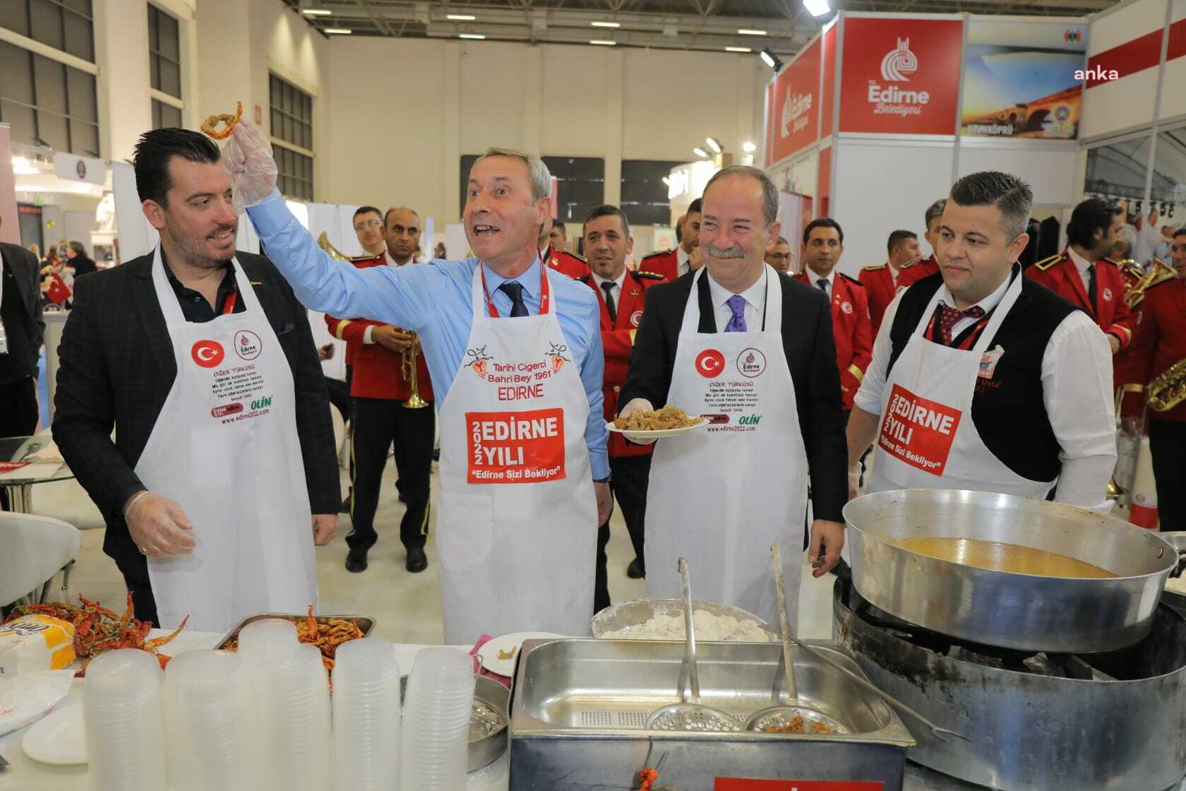 EDİRNE BELEDİYE BAŞKANI GÜRKAN, ‘İZMİR TURİZM FUARI’NA KATILDI