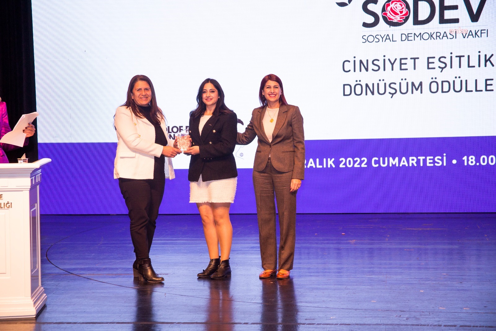 MERSİN BÜYÜKŞEHİR’İN OTOGAR DANIŞMA MERKEZİ PROJESİNE ÖDÜL