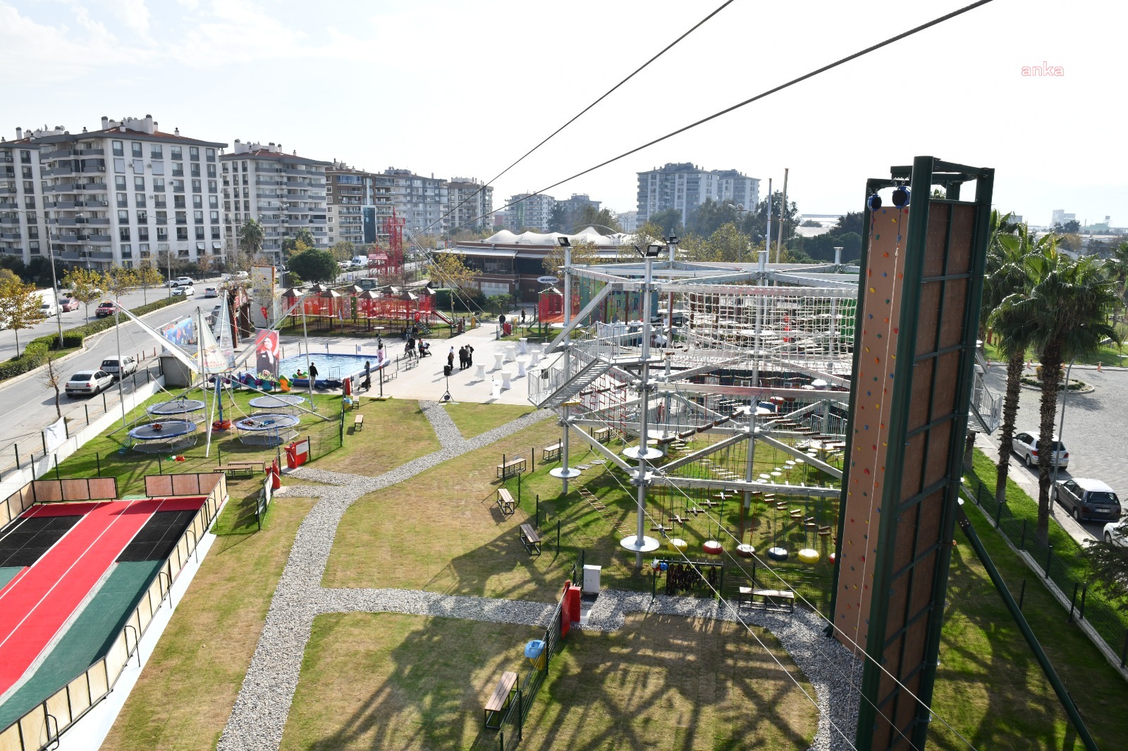 ÇİĞLİ'DE MACERA PARKI AÇILDI