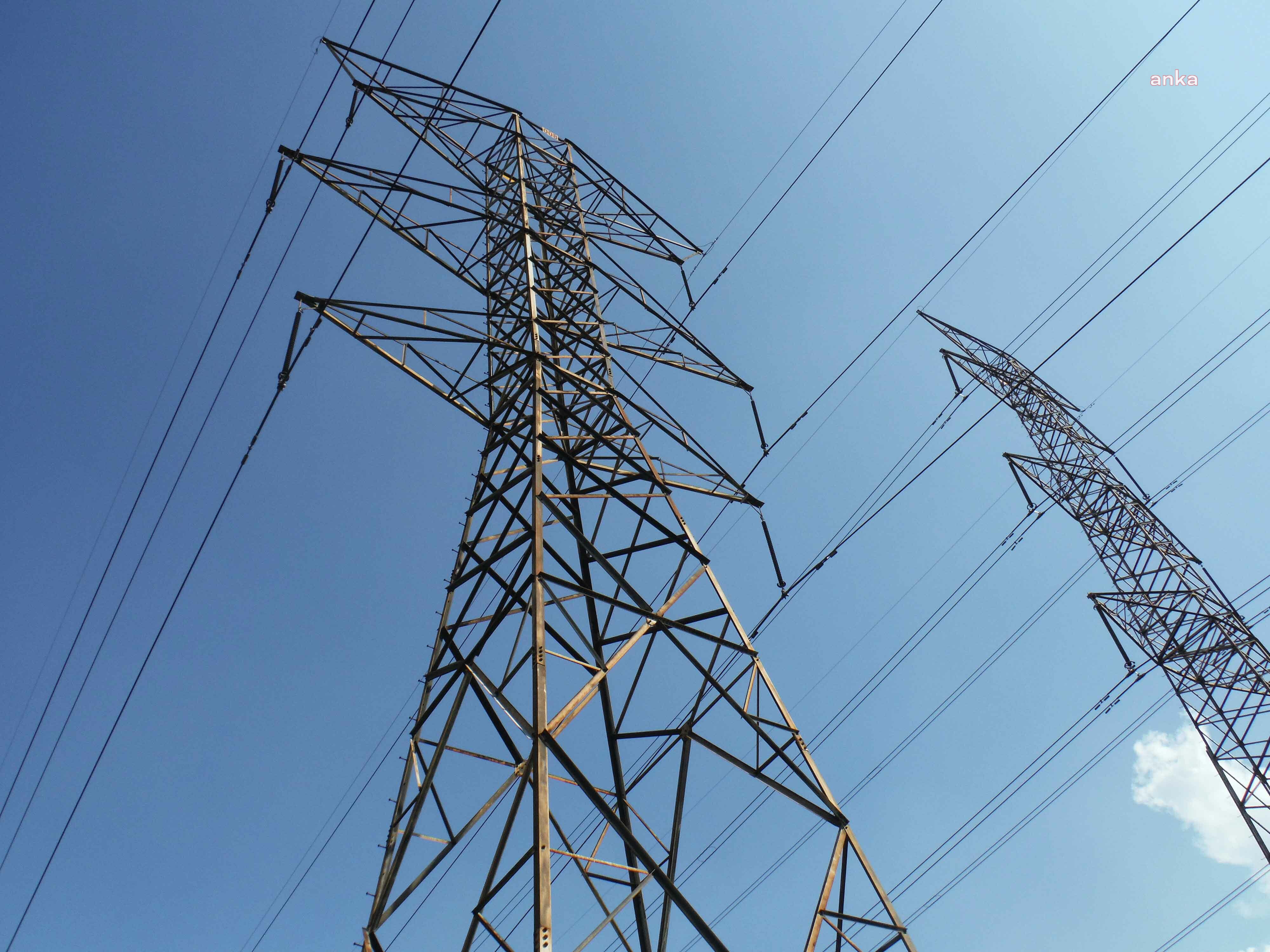 VADELİ ELEKTRİK VE GAZ PİYASASINDA 2023 YILI ÜCRETLERİ BELİRLENDİ