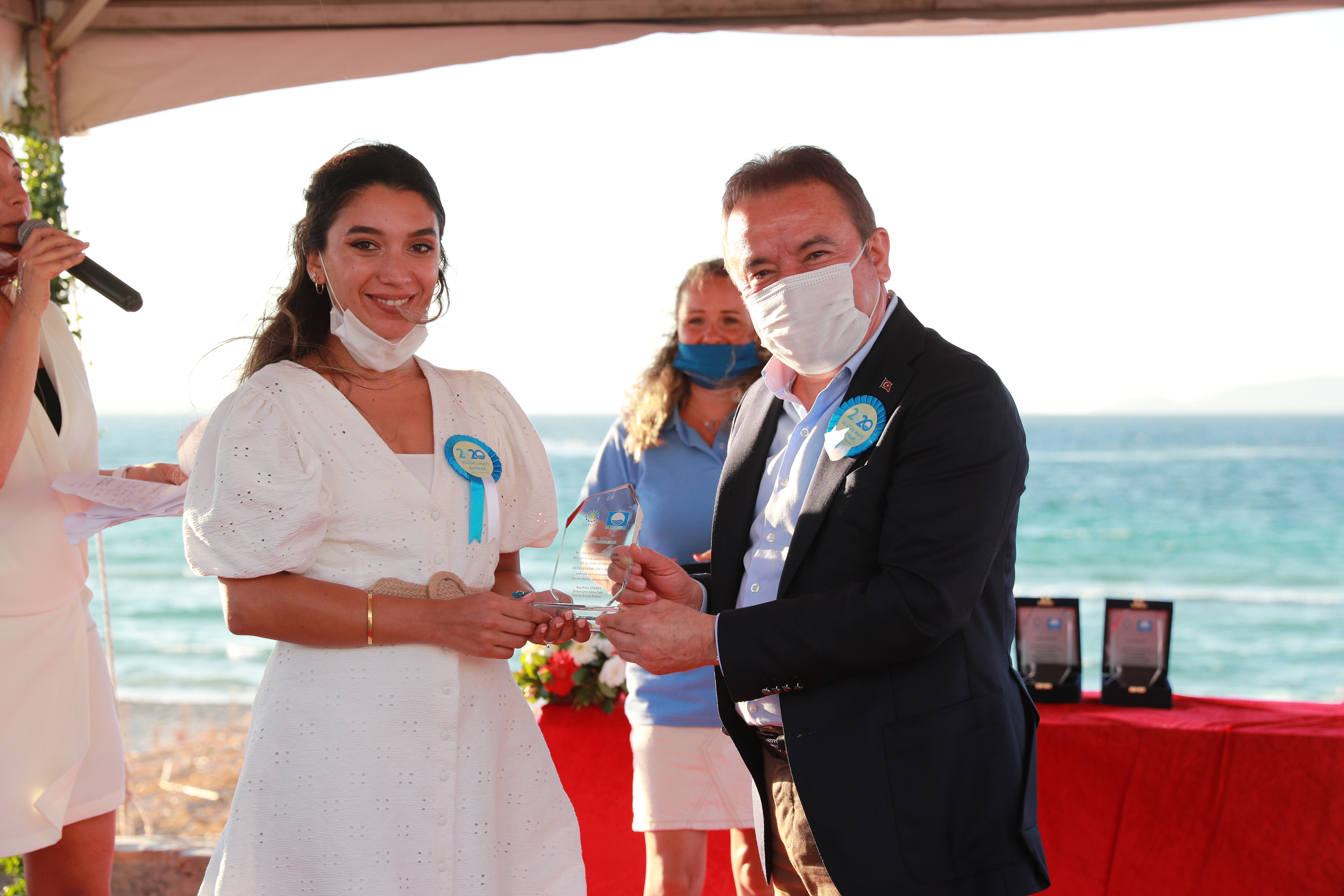 ANTALYA BÜYÜKŞEHİR'E ANLAMLI ÖDÜL