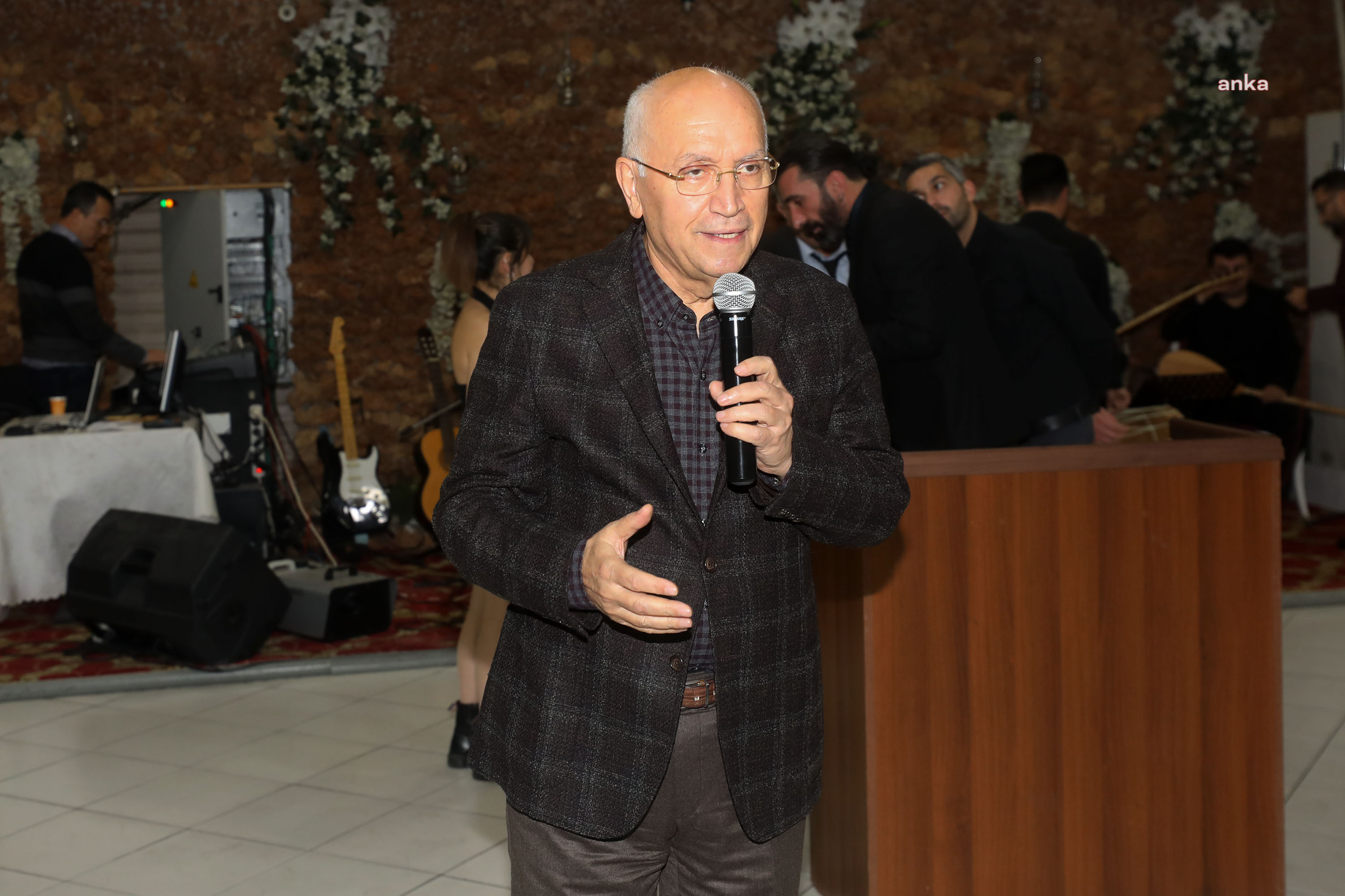 YENİMAHALLE BELEDİYE BAŞKANI YAŞAR, BAHADINLILAR GECESİ’NE KATILDI