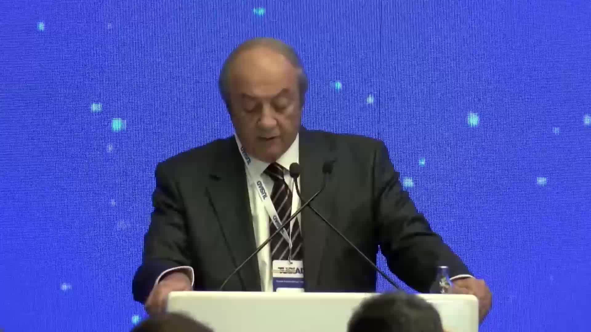 TUNCAY ÖZİLHAN: BÖYLE GİDERSE ÜRETİCİLER, İTHALAT YAPAMAZ, ÜRETEMEZ HALE GELECEKLER
