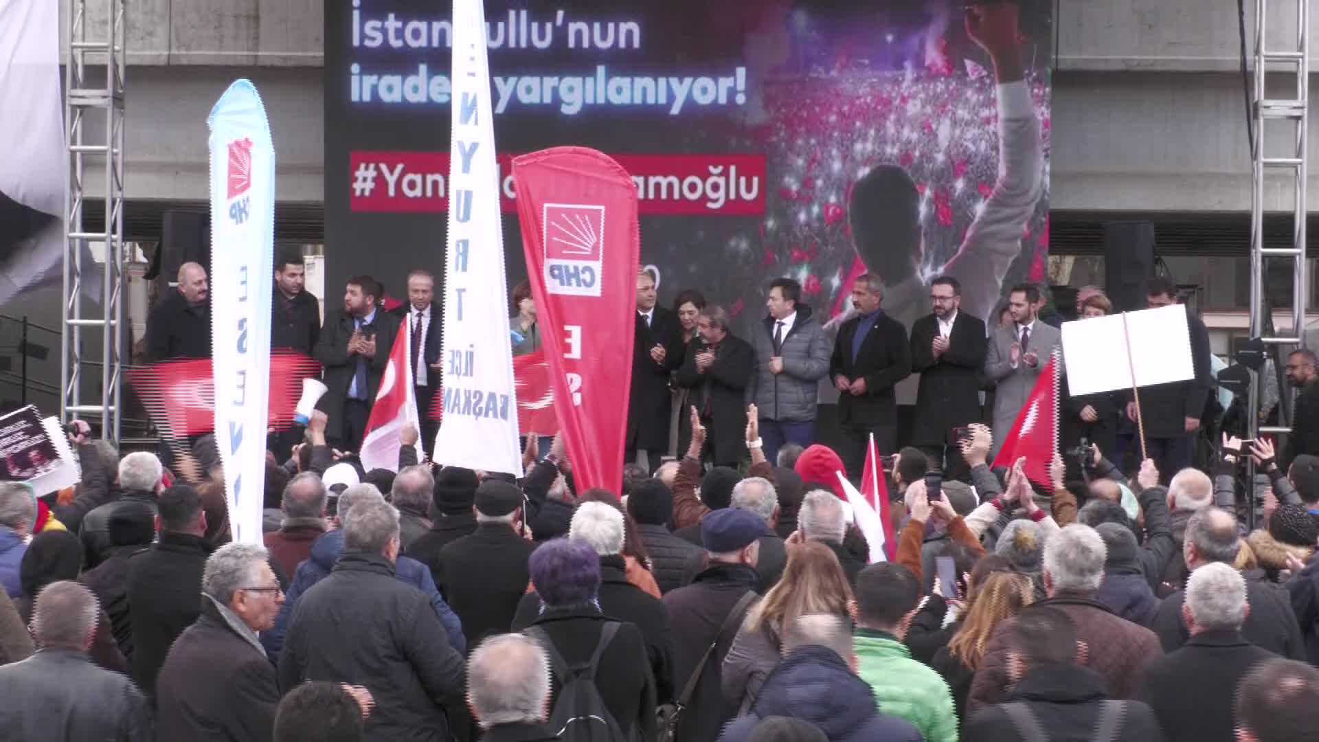 İMAMOĞLU DAVASI... KAFTANCIOĞLU: “HEP ADALETİN YANINDAYIZ. BU ÜLKEYE, 85 MİLYON ADINA YENİDEN ADALETİ HEP BİRLİKTE GETİRECEĞİZ”
