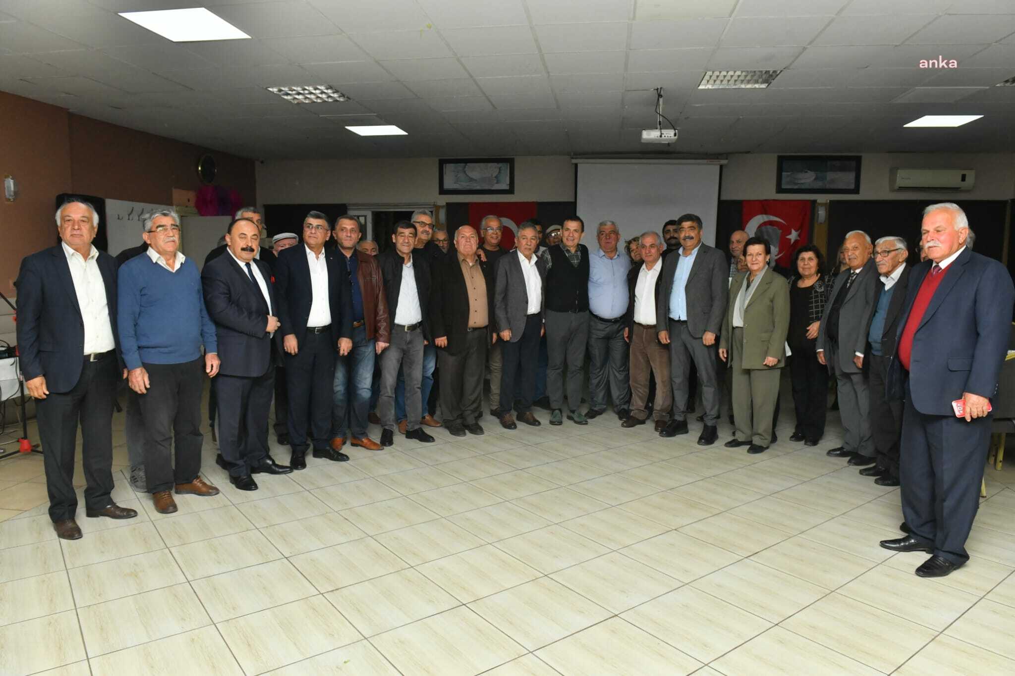 YENİŞEHİR BELEDİYE BAŞKANI ÖZYİĞİT, SÜLEYMAN DEMİREL KONFEDERASYONU ÜYELERİYLE BULUŞTU