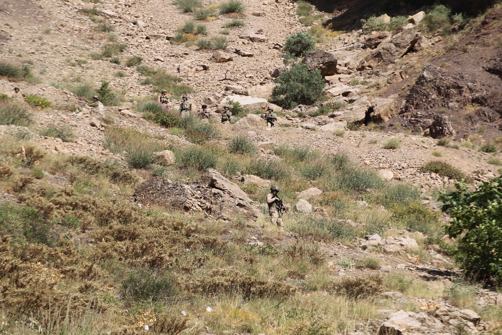 İÇİŞLERİ BAKANLIĞI: HAKKARİ’DE “YILDIRIM-2 CİLO” OPERASYONU BAŞLATILDI