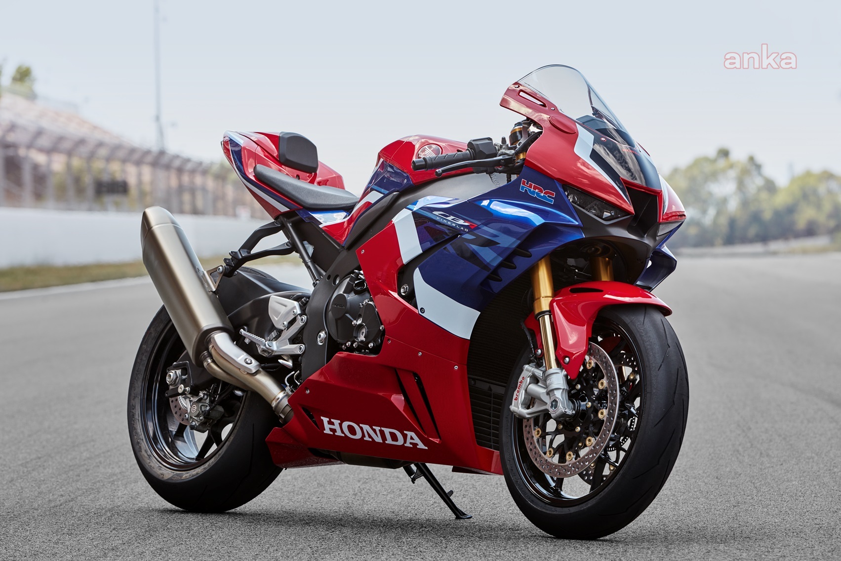 HONDA’NIN YENİ MOTOSİKLETİ 290 BİN TL FİYATLA SATIŞA ÇIKTI