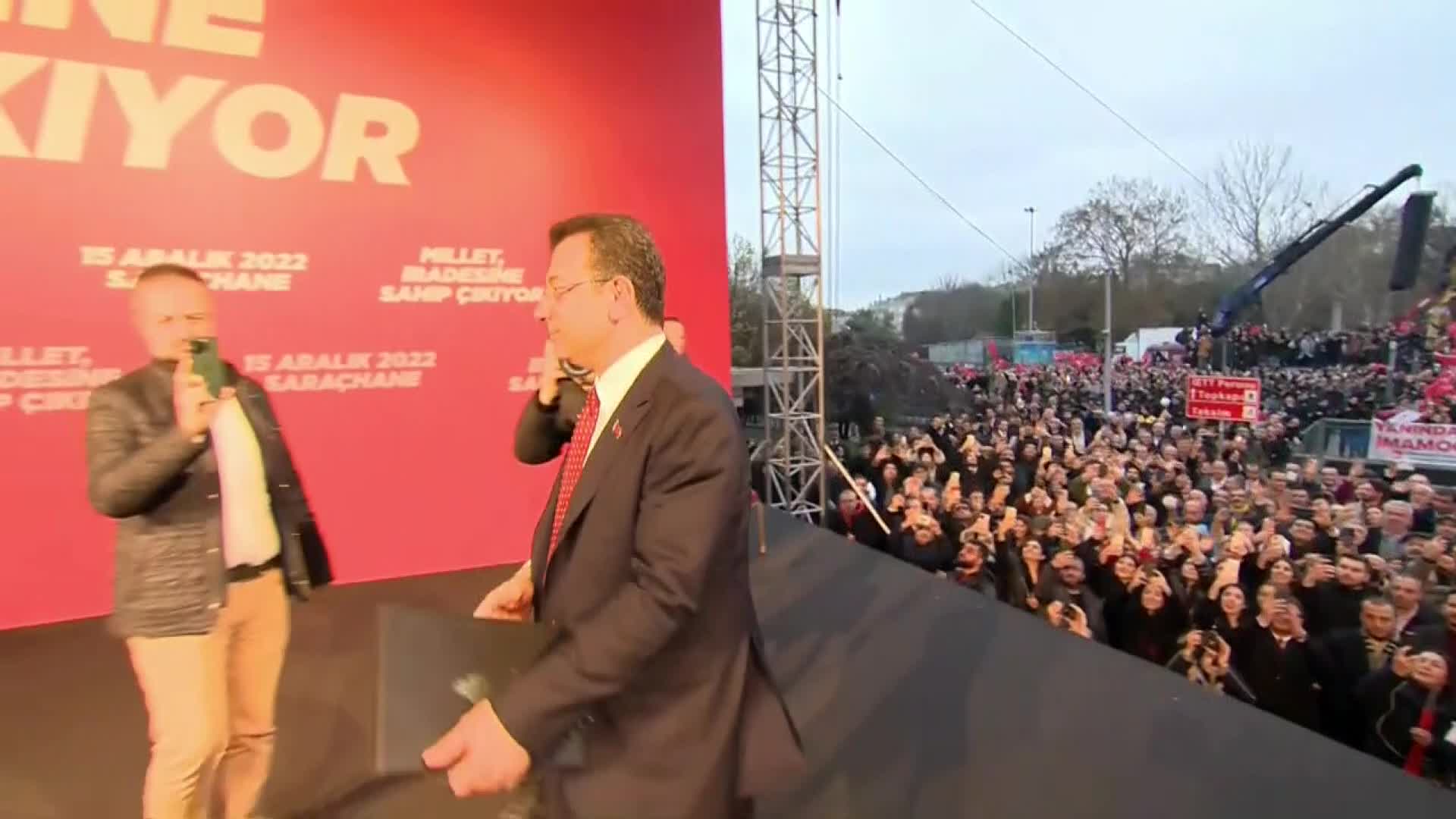 İBB BAŞKANI EKREM İMAMOĞLU’NA DESTEK İÇİN “MİLLET, İRADESİNE SAHİP ÇIKIYOR” MİTİNGİ… İMAMOĞLU: "BU ÜLKEYİ YÖNETENLER HASTA, HEM DE AĞIR HASTA"