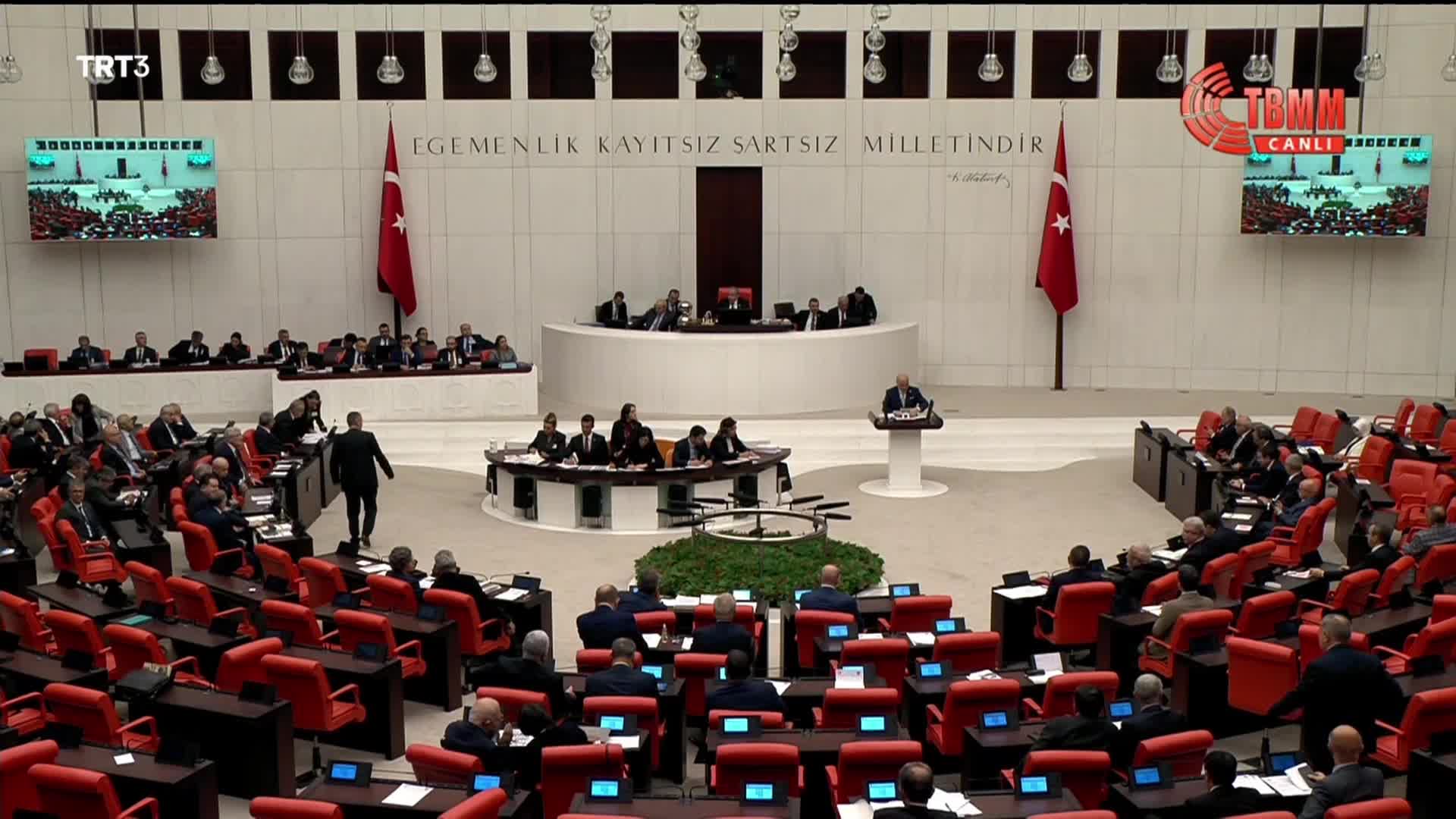 İYİ PARTİ, 2023 BÜTÇESİNİ REDDEDECEĞİNİ AÇIKLADI…ERHAN USTA: “CİĞERİM YANARAK SÖYLÜYORUM MAALESEF BUGÜN 2002’NİN ÇOK GERİSİNDE BİR TÜRKİYE EKONOMİSİ VAR”