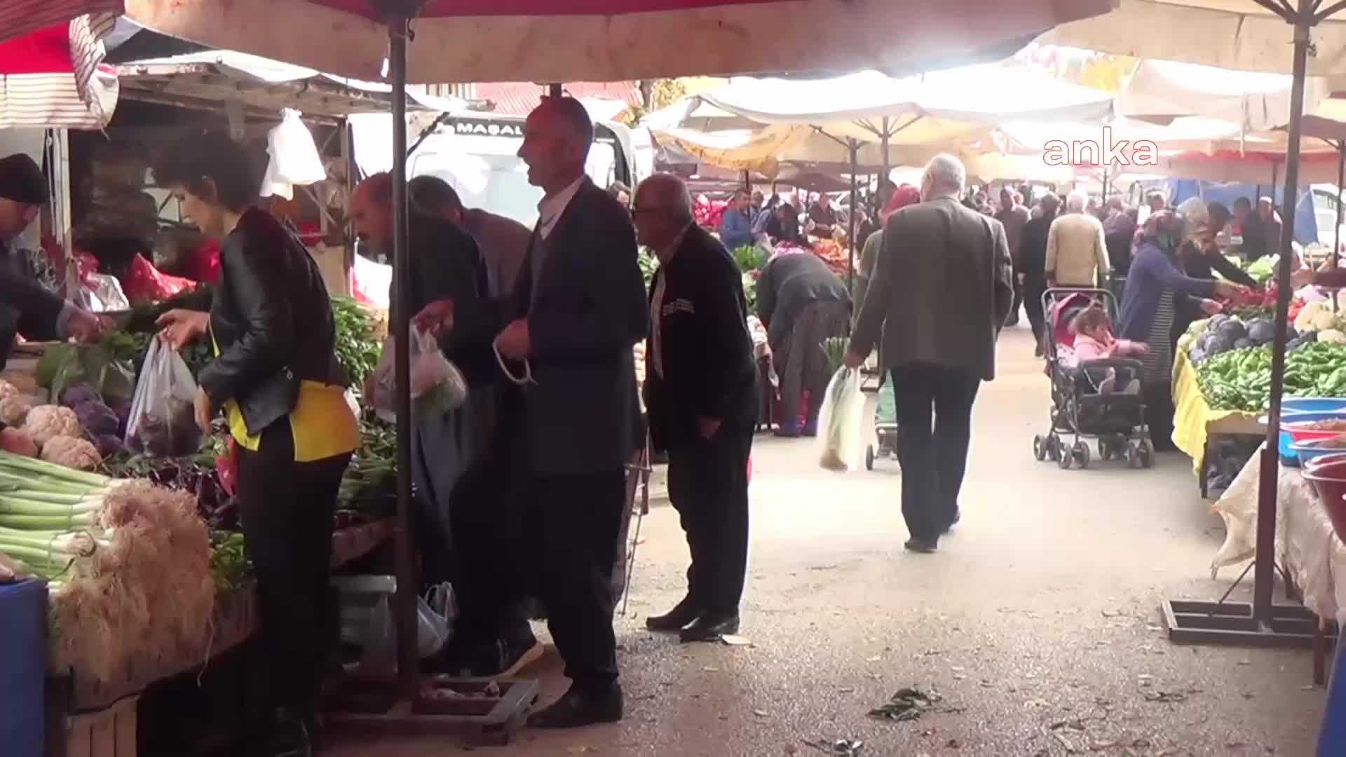 KADİRLİLİ VATANDAŞ: "1 YILDIR PEYNİR ALIP YEMİYORUM, BEN 65’LİK MAAŞI ALIYORUM NASIL ALACAĞIM DA YİYECEĞİM?"