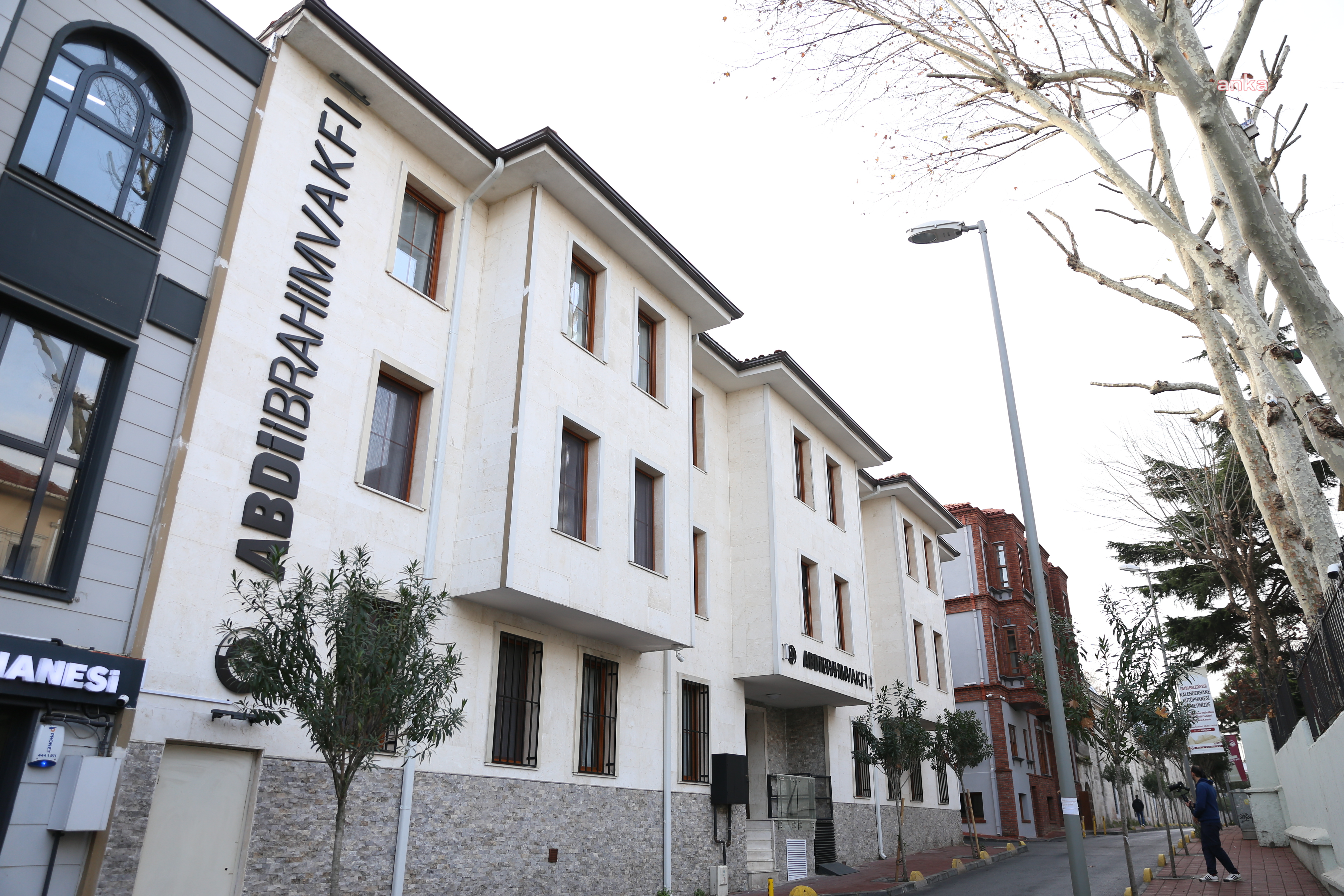 ABDİ İBRAHİM VAKFI, KANSER TEDAVİSİ İÇİN İSTANBUL’A GELEN ÇOCUKLAR VE AİLELERİNE KONAKLAMA HİZMETİ VERECEK ‘İYİLİK EVİ’Nİ AÇTI