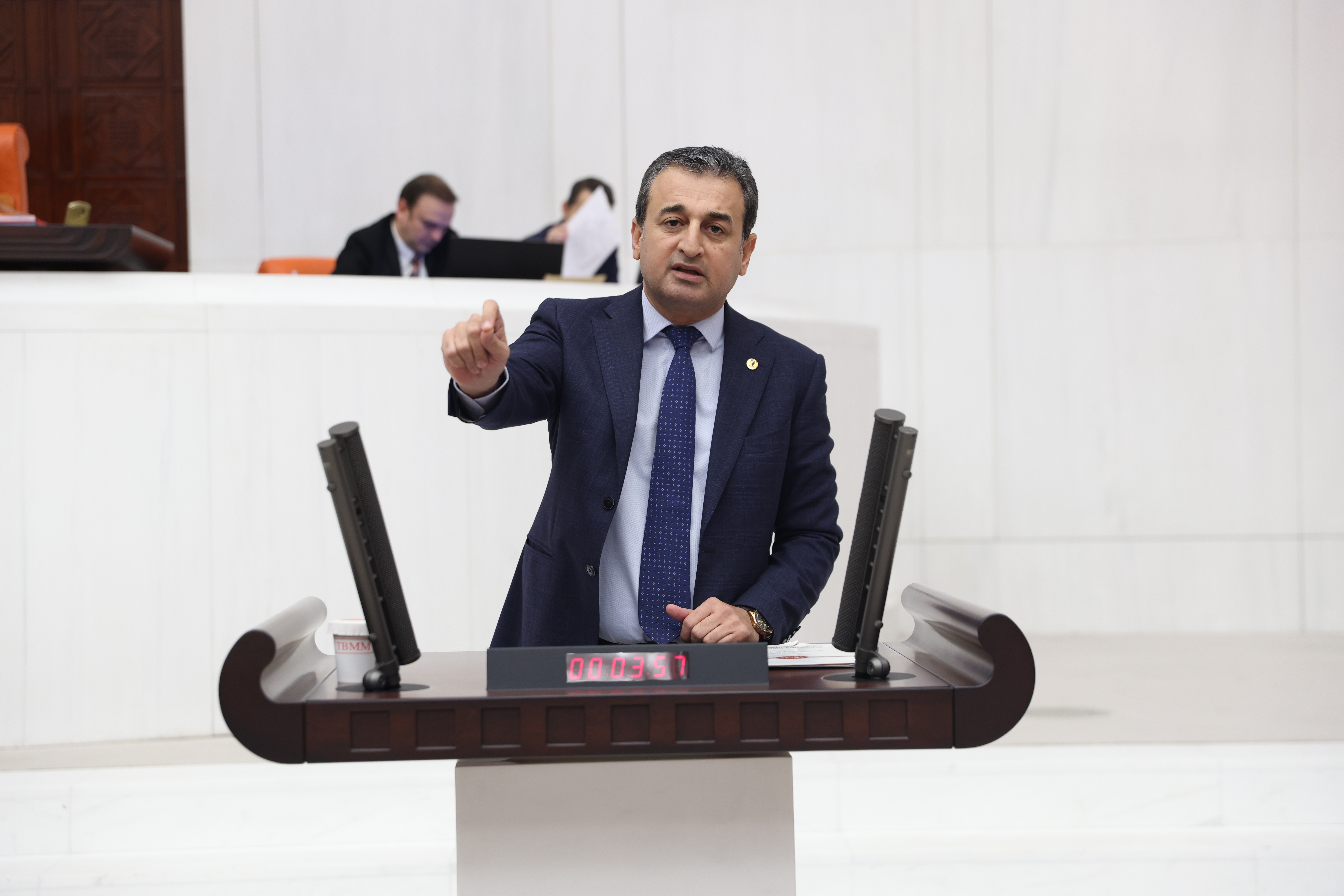CHP, SGK'DAKİ YOLSUZLUKLARIN ÖNÜNE GEÇİLMESİ İÇİN MECLİS ARAŞTIRMASI İSTEDİ; AKP VE MHP REDDETTİ