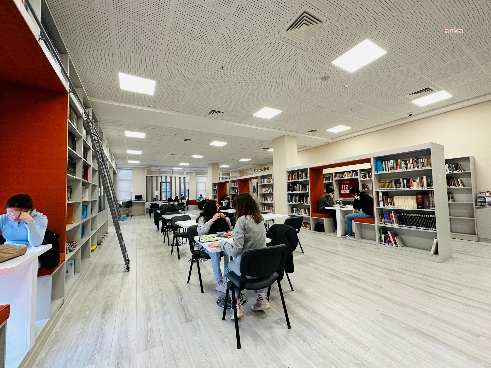 SAFRANBOLU BELEDİYESİ KÜTÜPHANESİ'NE İLGİ ARTIYOR