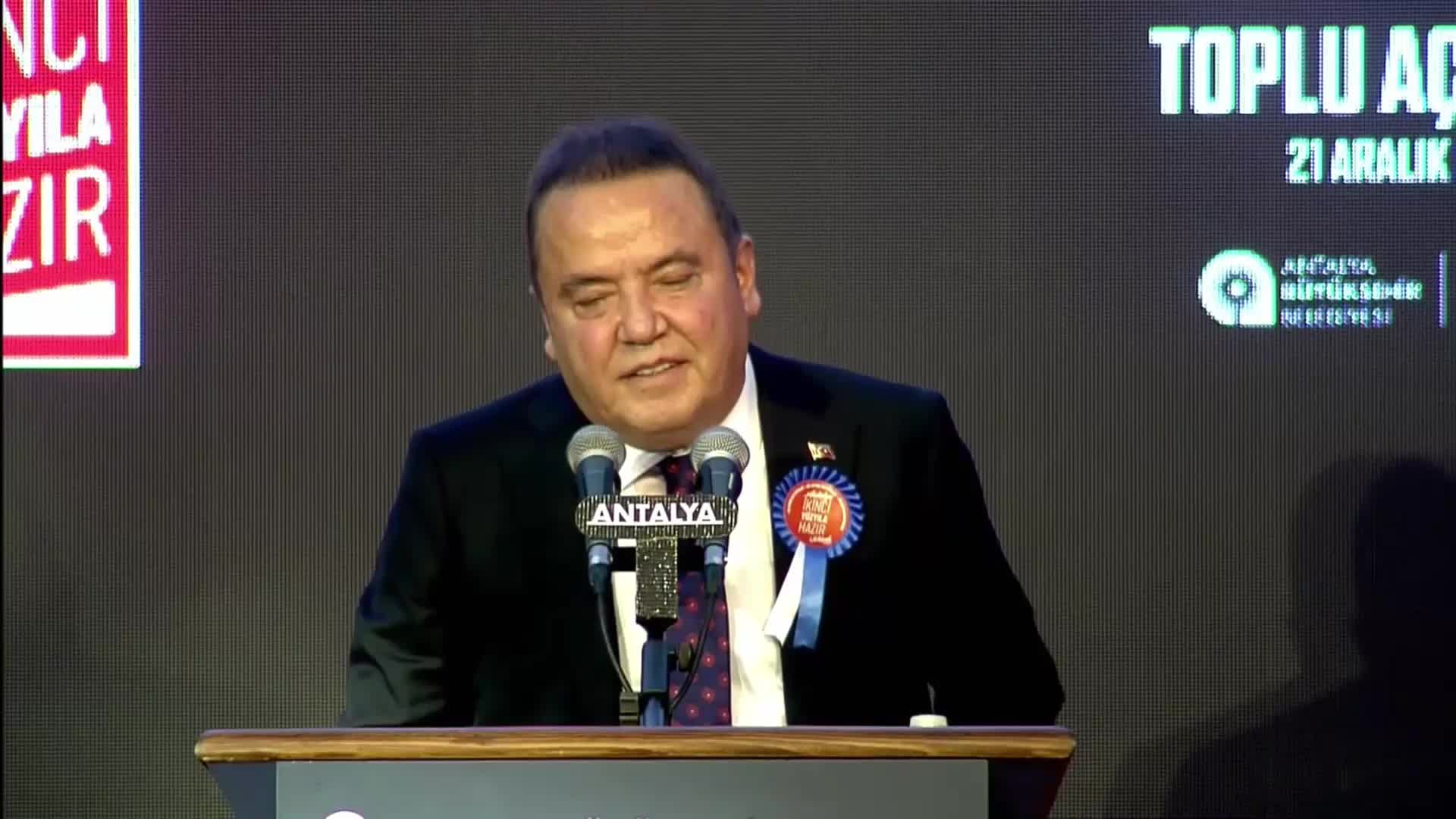 MUHİTTİN BÖCEK: YENİ YIL, ALTILI MASA’NIN VERECEĞİ KARAR DOĞRULTUSUNDA İKTİDAR YILIMIZ OLACAK