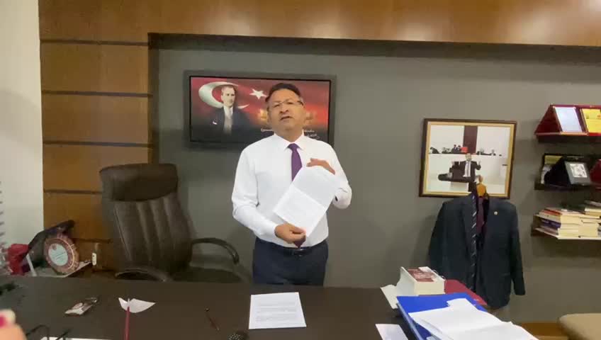BAKAN KOCA: "İZMİR'DE BELLİ YERLERDEKİ DERİNLEŞEN YOKSULLUK, İŞSİZLİK VE OKULSUZLAŞMA MADDE BAĞIMLILIĞINA EĞİLİMİ ARTIRIYOR. AMATEM VE ÇEMATEM SAYISI ARTIRILMALI"