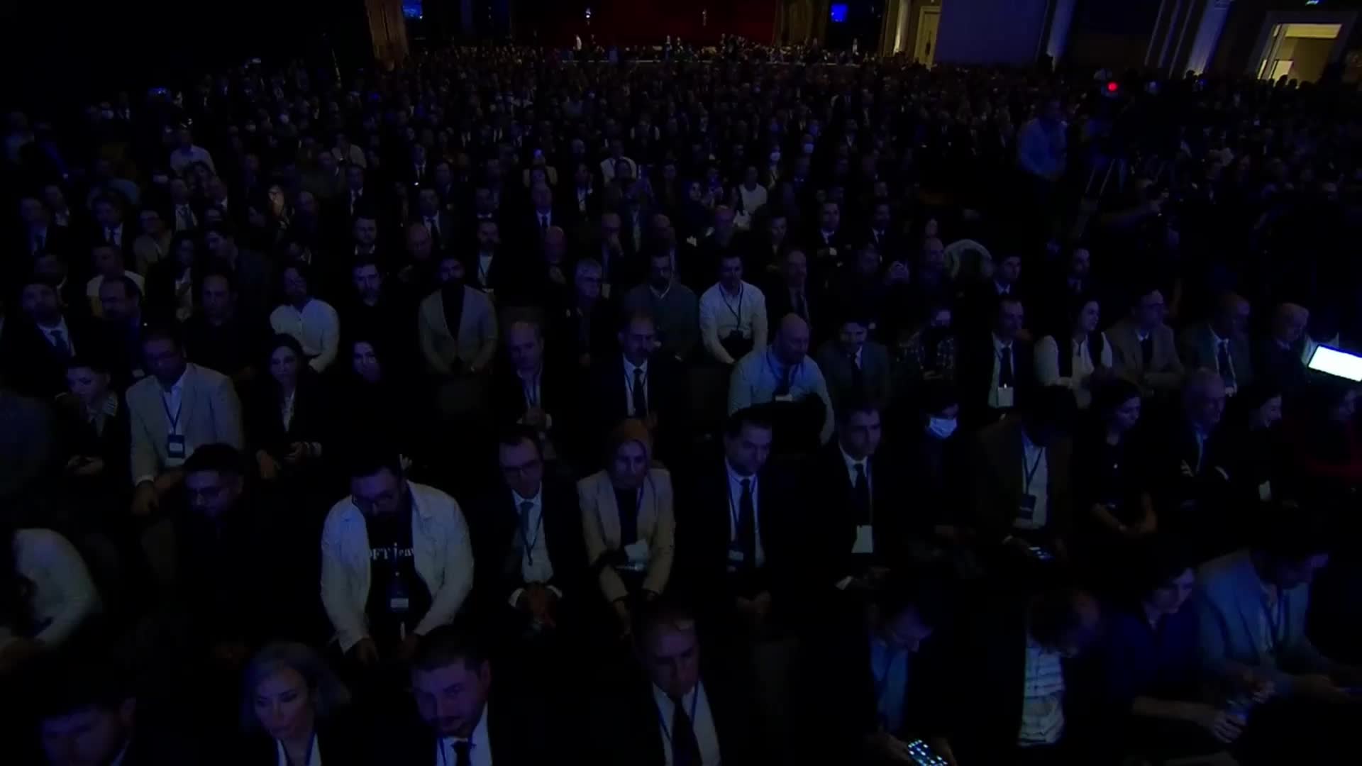 BAKAN VARANK: "HEDEFİMİZ TEKNOLOJİYİ İTHAL EDEN TÜRKİYE'DEN YÜKSEK TEKNOLOJİLİ ÜRETİM YAPAN BİR TÜRKİYE'YE GEÇİŞ YAPABİLMEK"