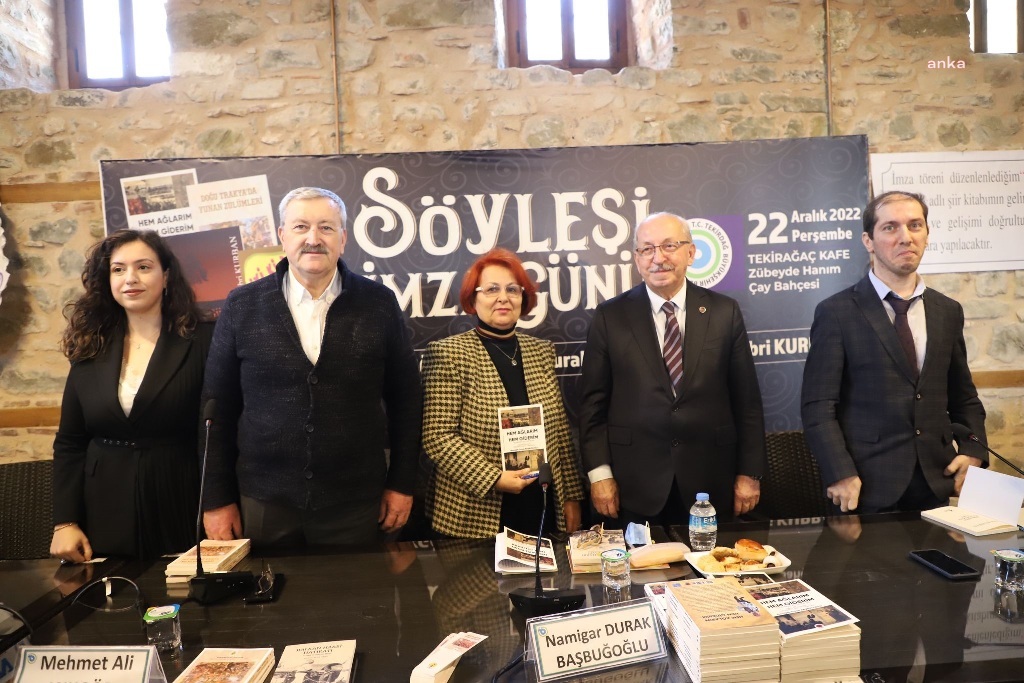 TEKİRDAĞ BÜYÜKŞEHİR, YAZAR VE KİTAPSEVERLERİ ZÜBEYDE HANIM ÇAY BAHÇESİ'NDE BULUŞTURDU