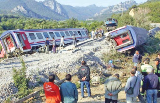 MMO’DAN PAMUKOVA KAZASININ YIL DÖNÜMÜNDE AÇIKLAMA: TÜRKİYE’DEKİ TREN KAZALARI DÜNYA ORTALAMASININ 3 KATI